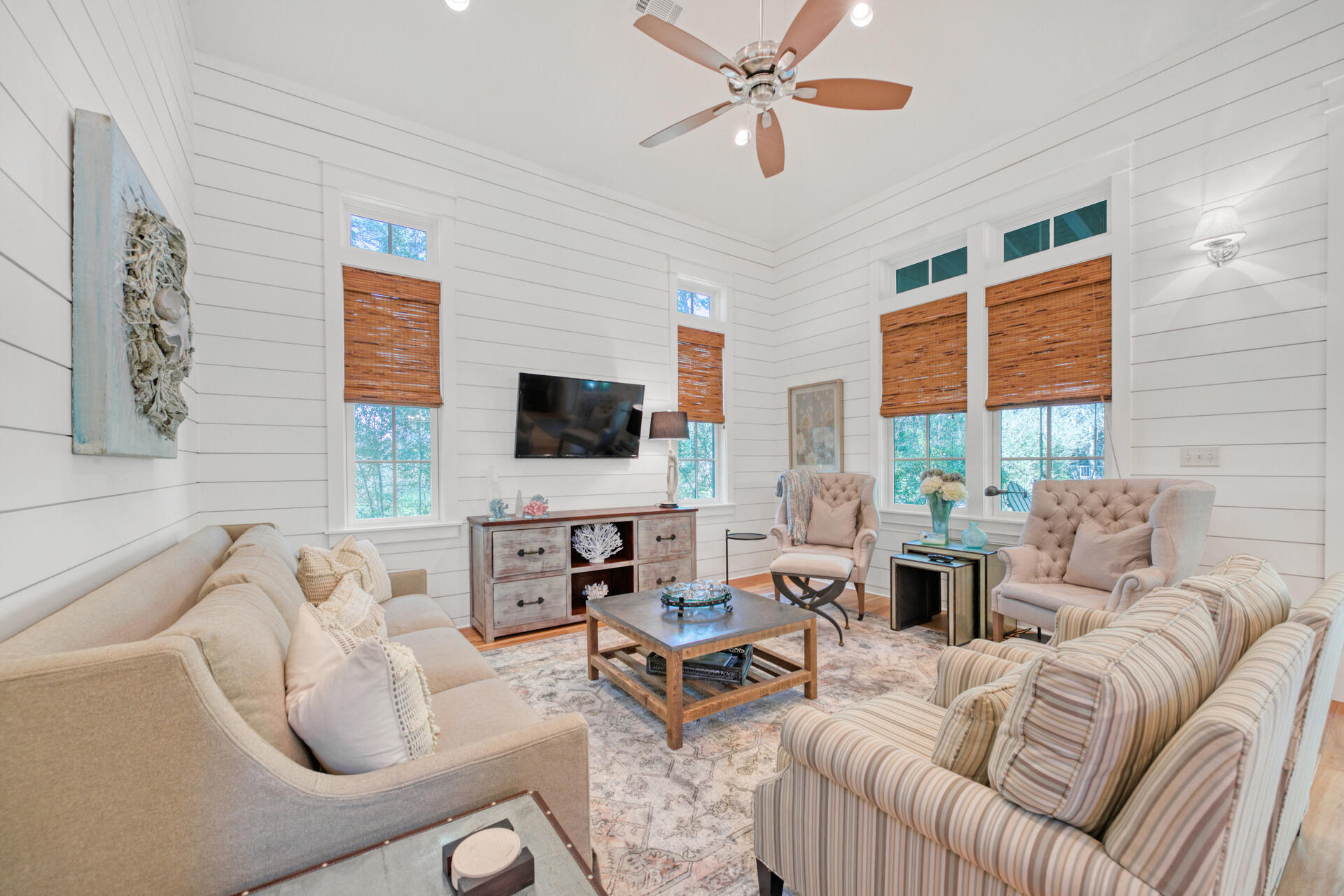 THE HAMMOCKS OF SEAGROVE - Residential
