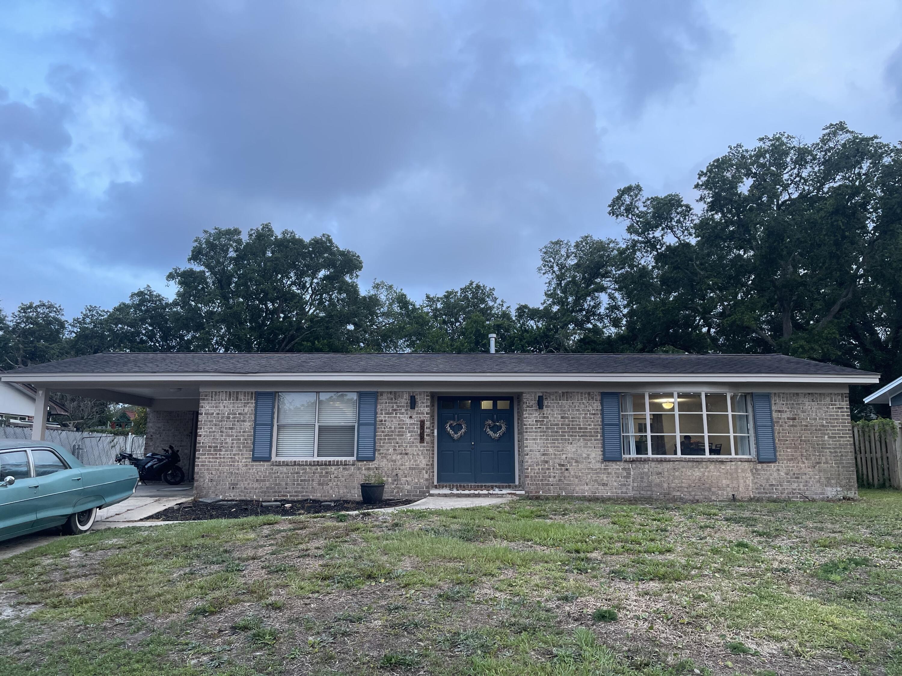 BAYOU WOODS 1ST ADDN - Residential Lease