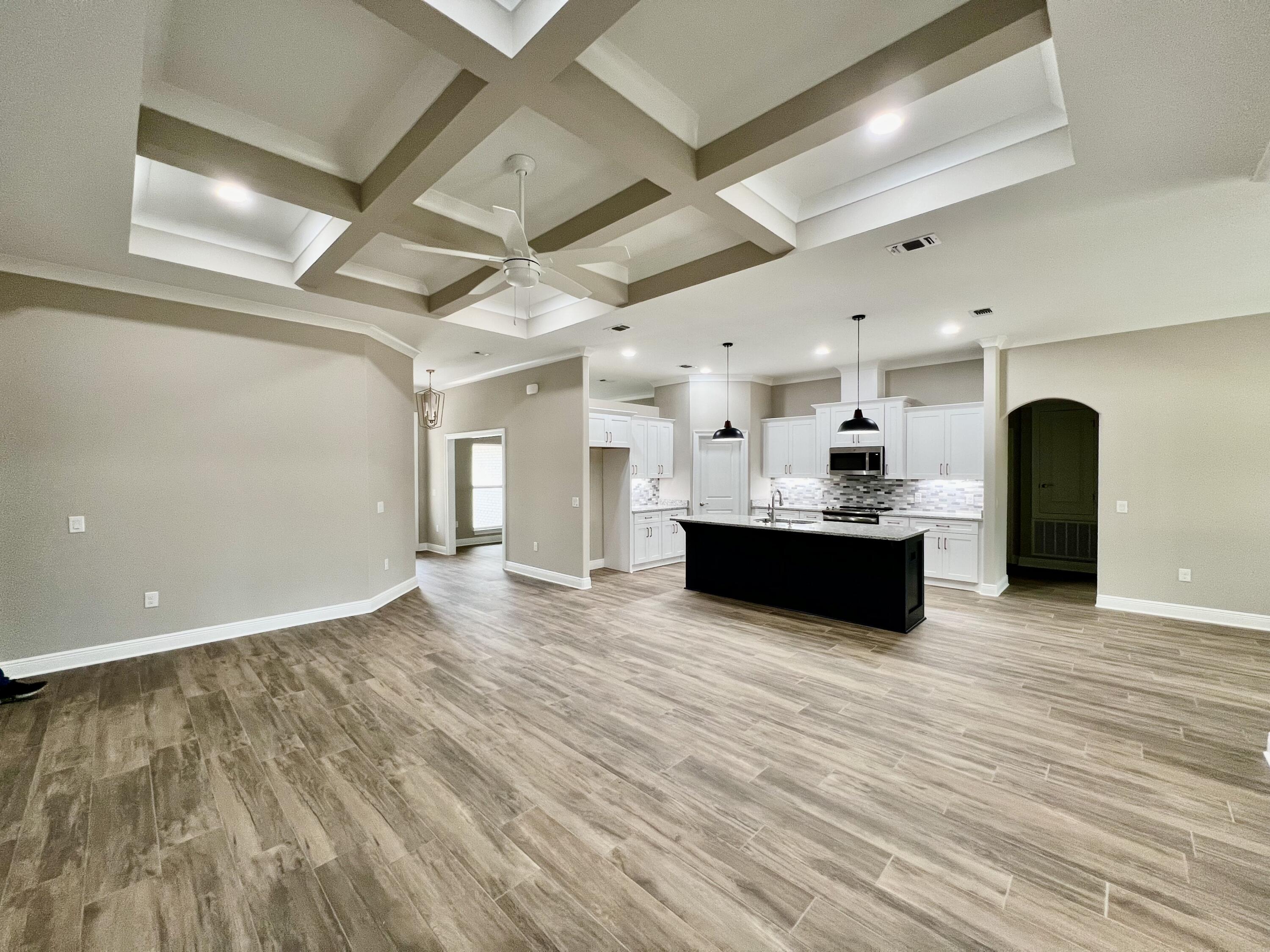 HOLLEY BY THE SEA - Residential