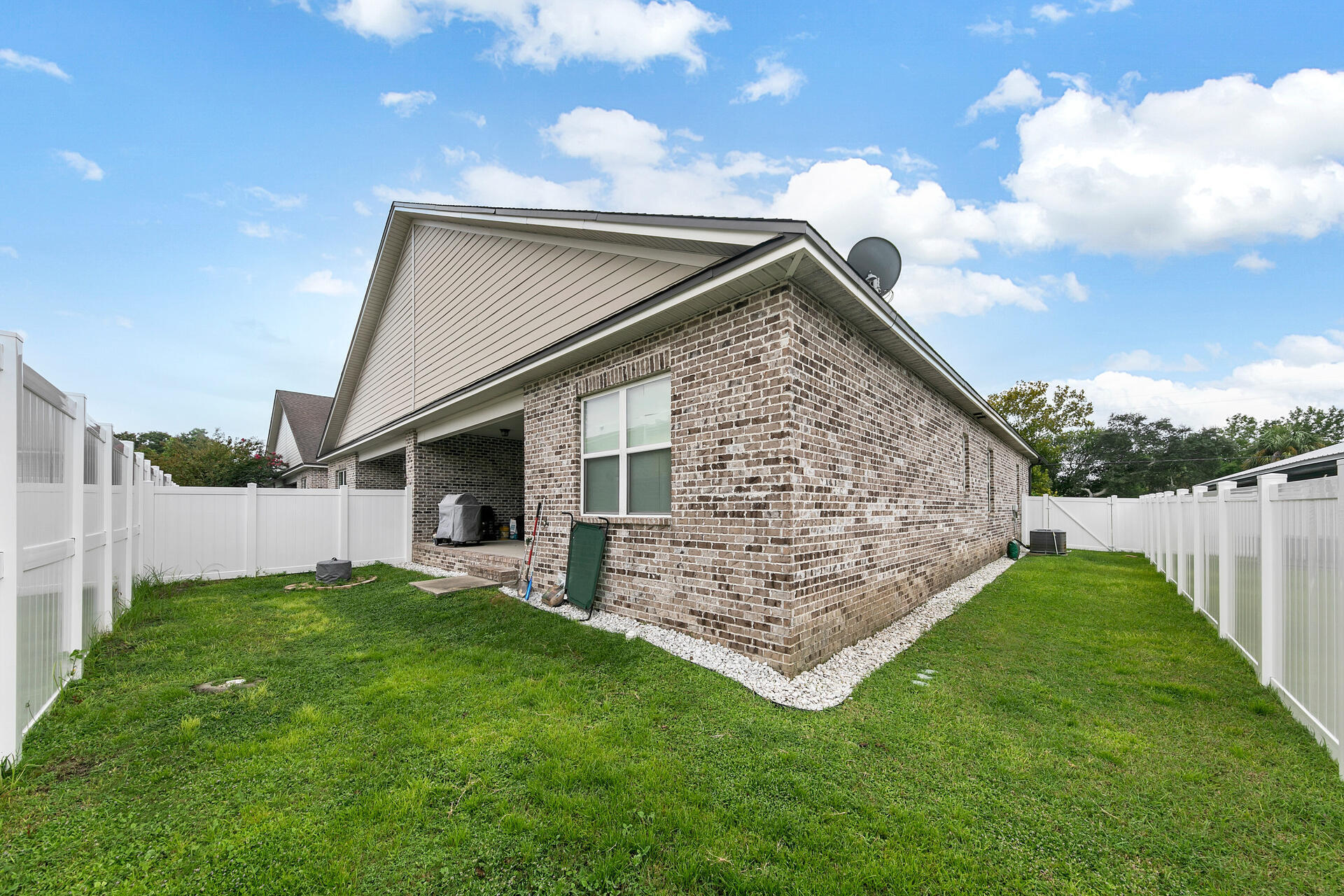 Levi's Landing - Residential