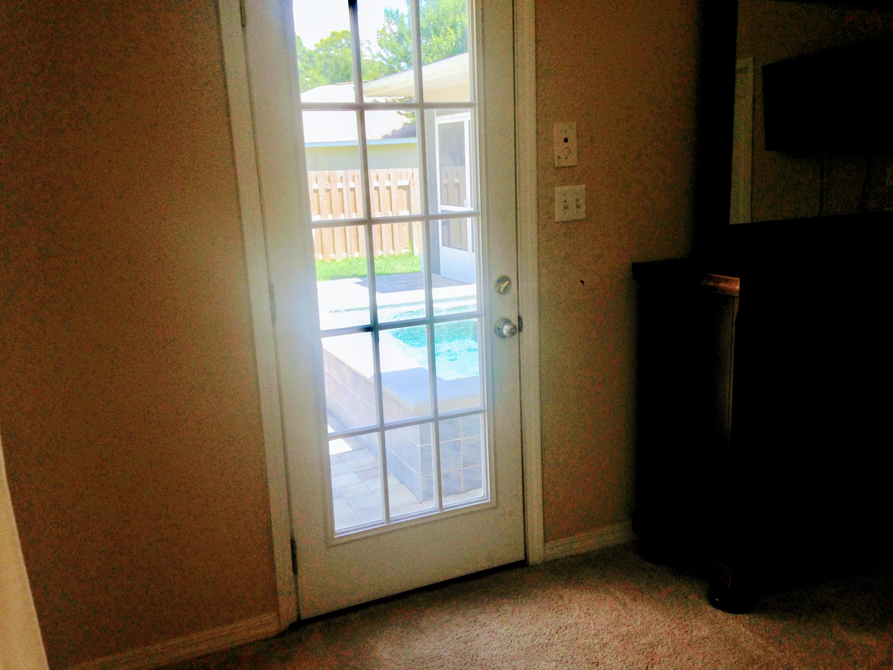 EMERALD LAKES PH 1 - Residential Lease