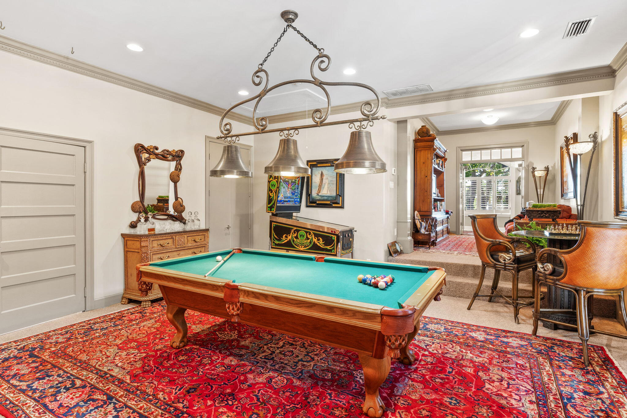 PARADISE POINT - Residential