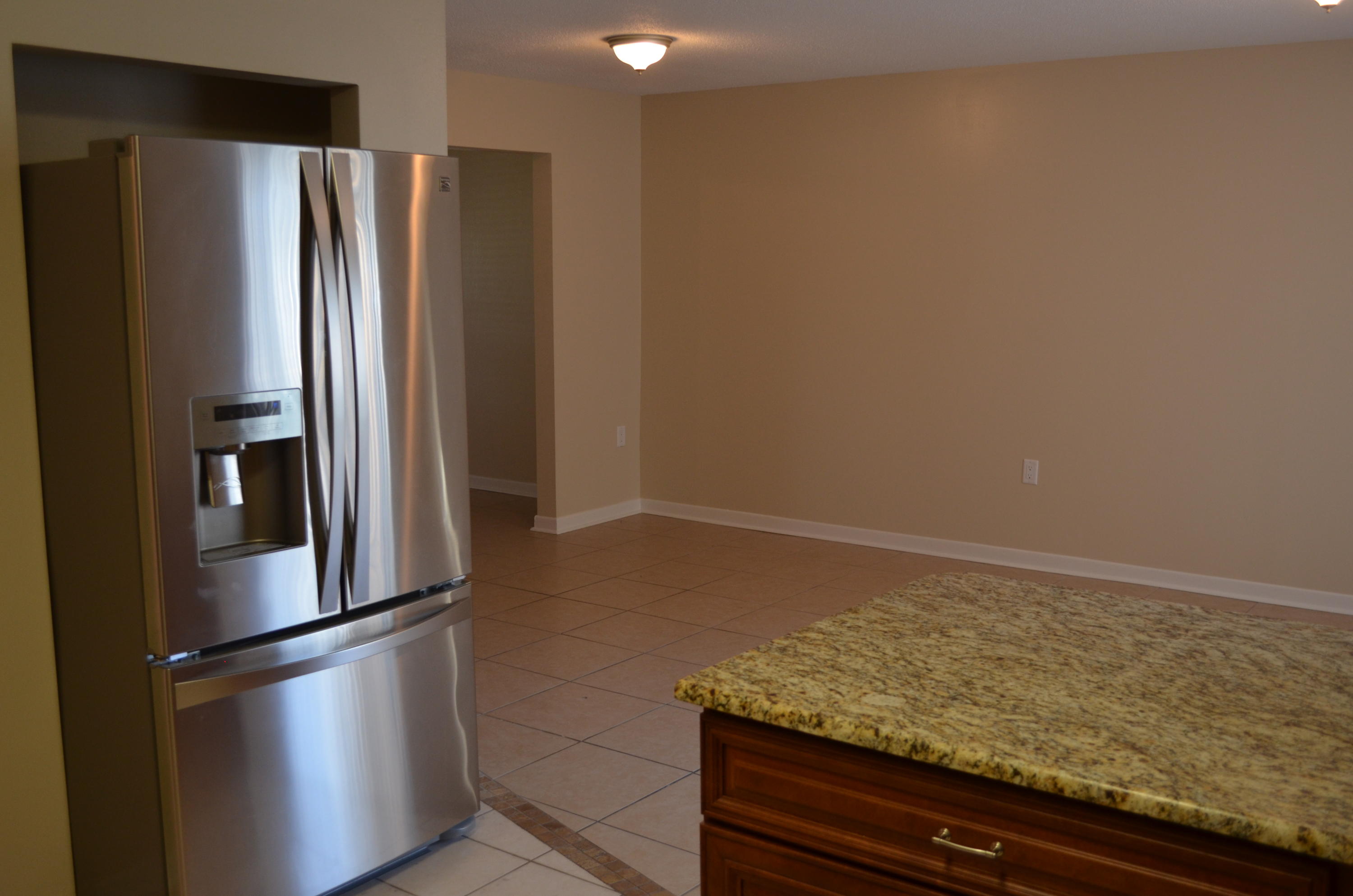 CINCO BAYOU - Residential Lease