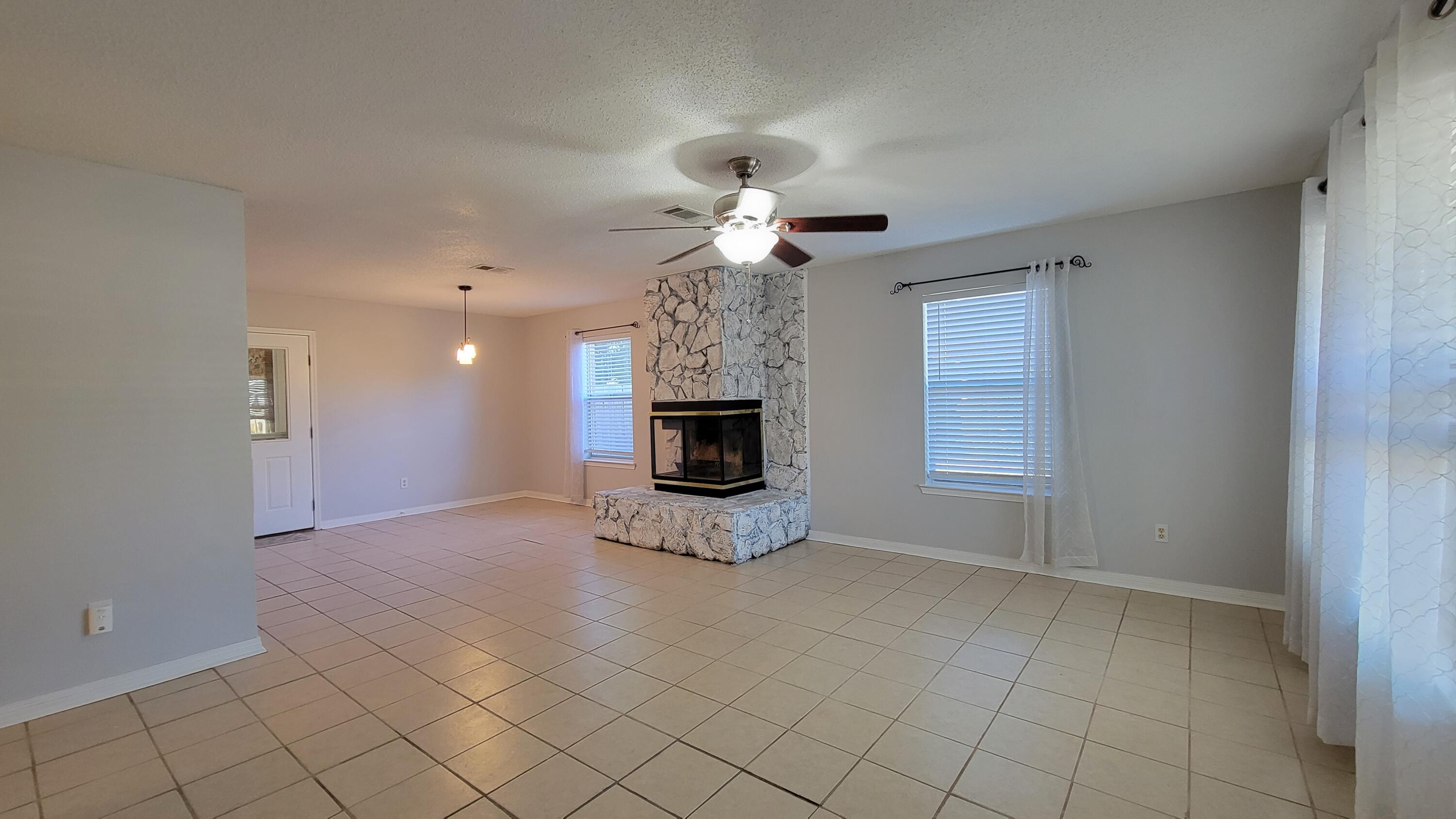 SANTA ROSA SHORES 3RD ADDN - Residential