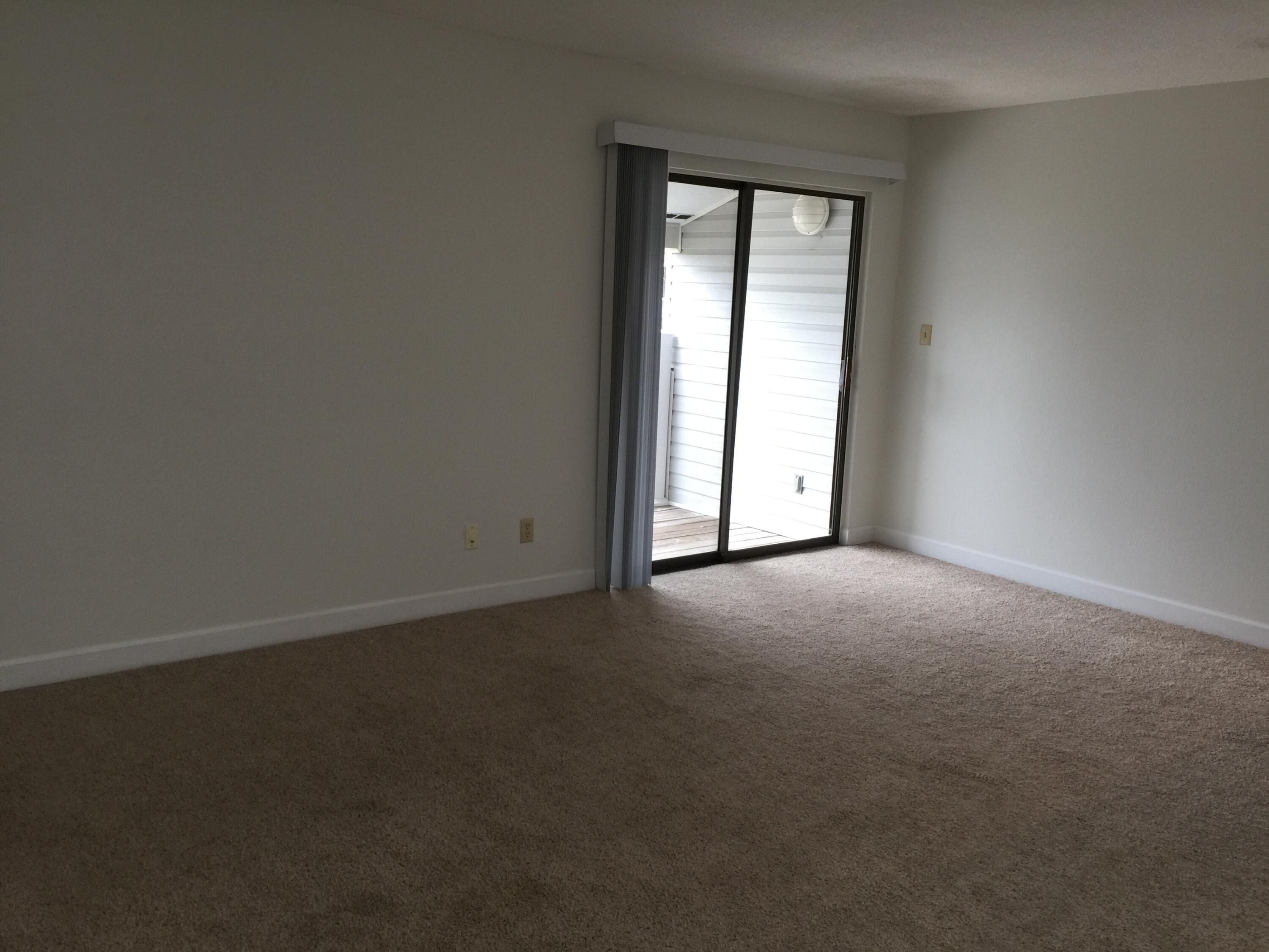 FINISTERRA CONDO - Residential Lease