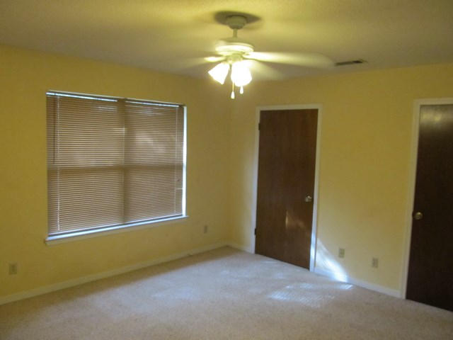 FALCON RIDGE - Residential Lease