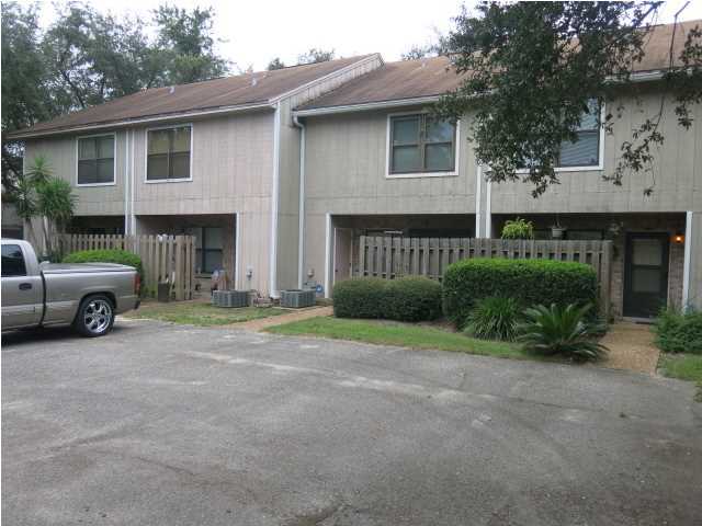 FALCON RIDGE - Residential Lease