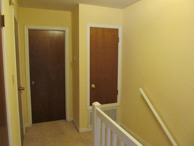 FALCON RIDGE - Residential Lease