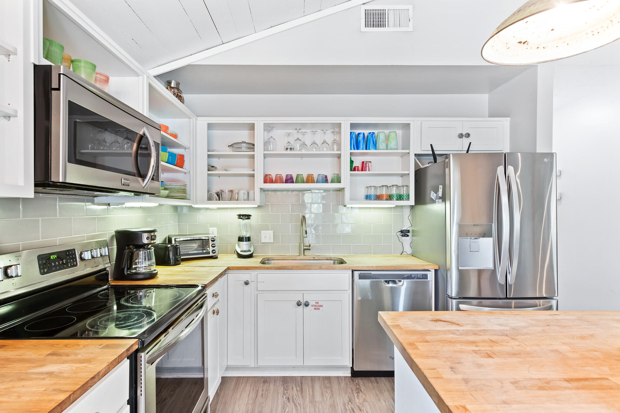 EASTERN LAKE S/D - Residential