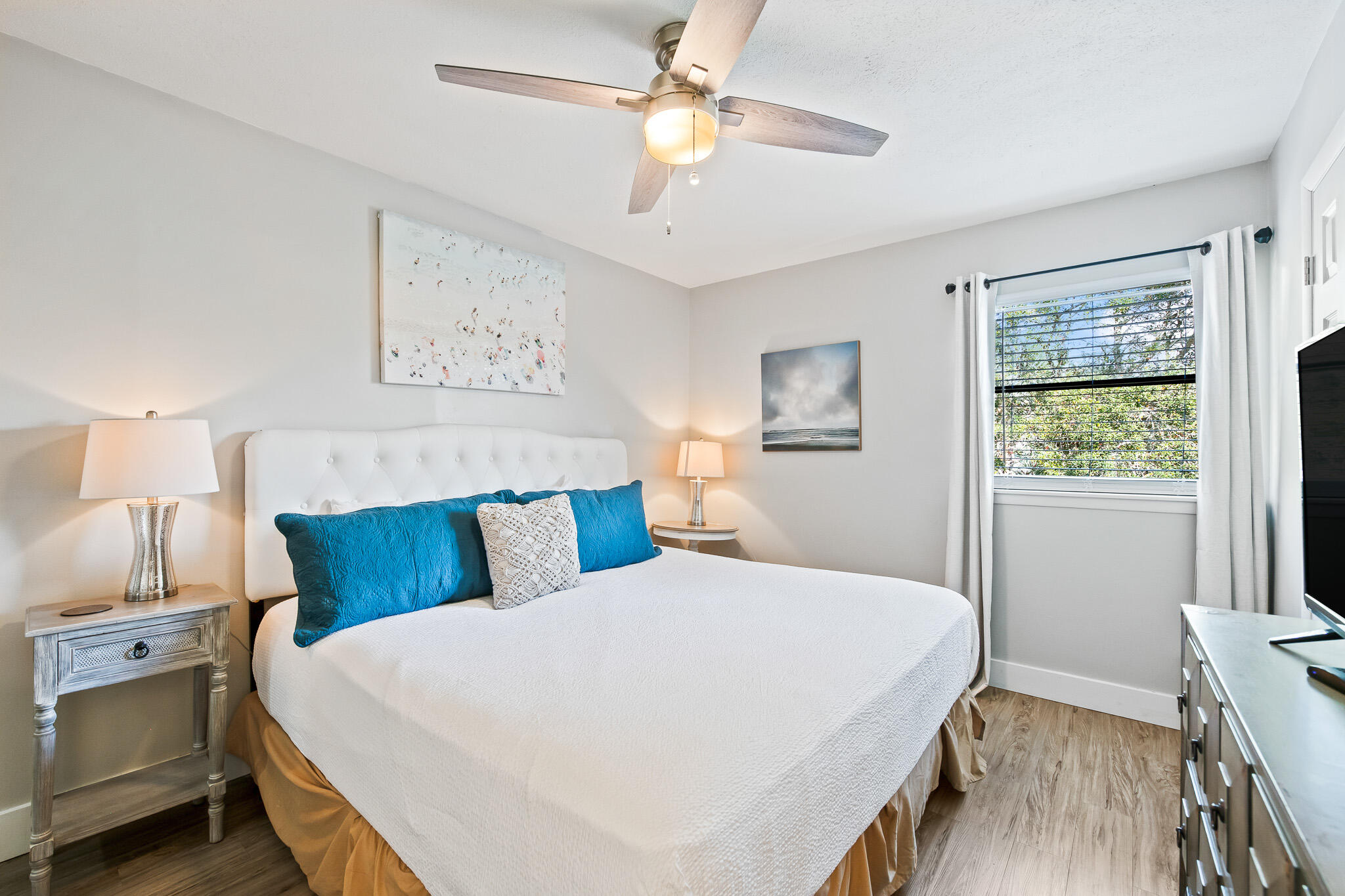 EASTERN LAKE S/D - Residential