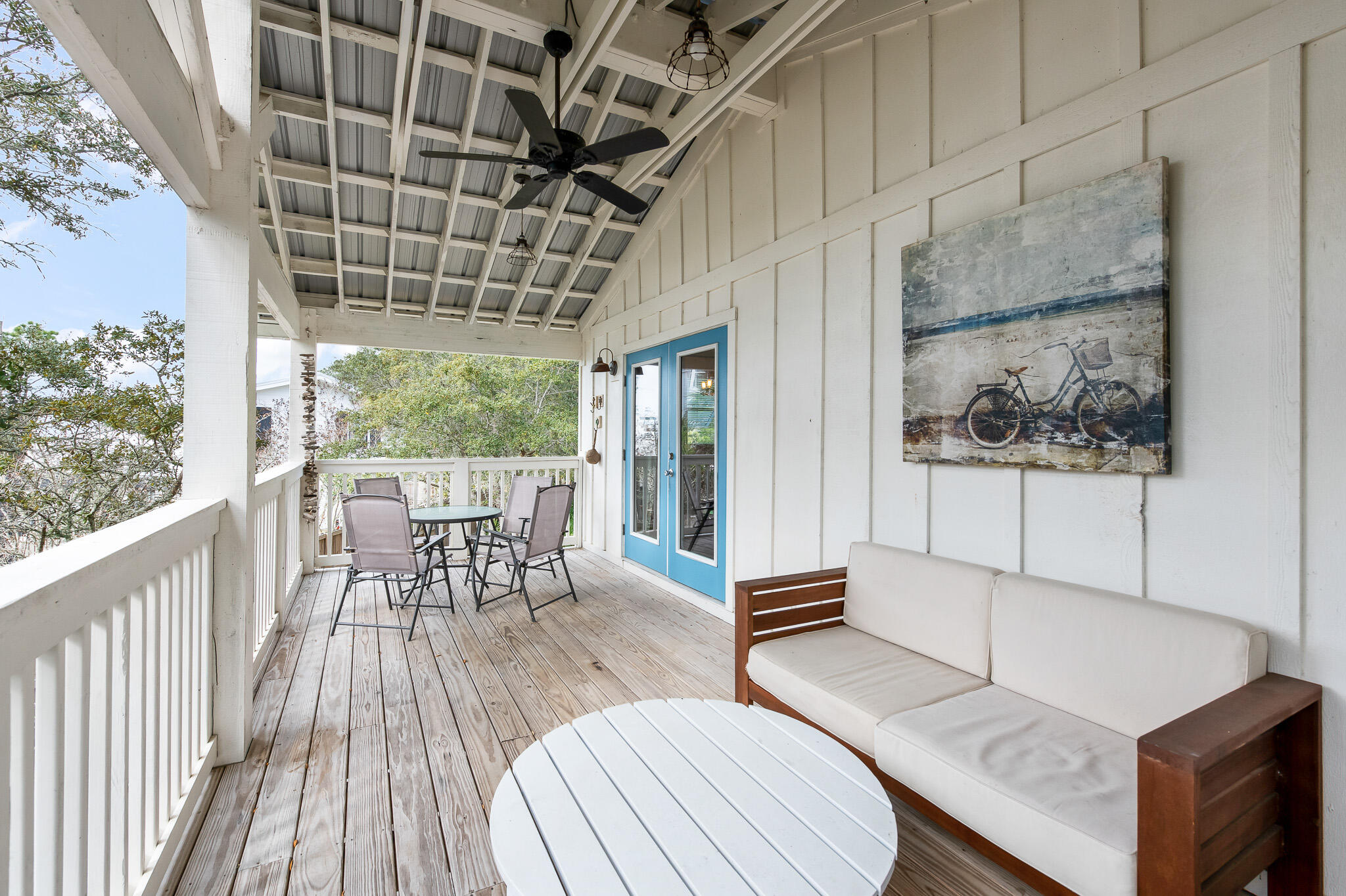EASTERN LAKE S/D - Residential