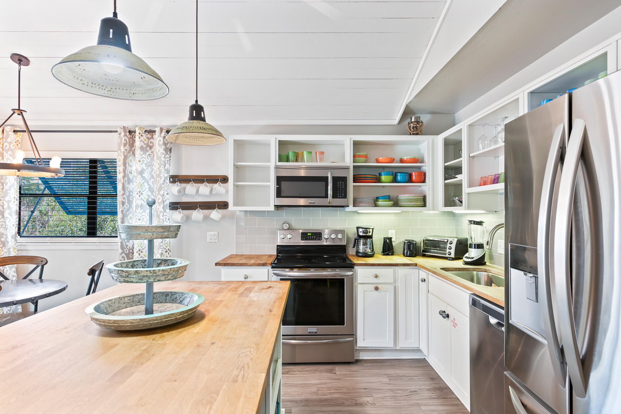 EASTERN LAKE S/D - Residential