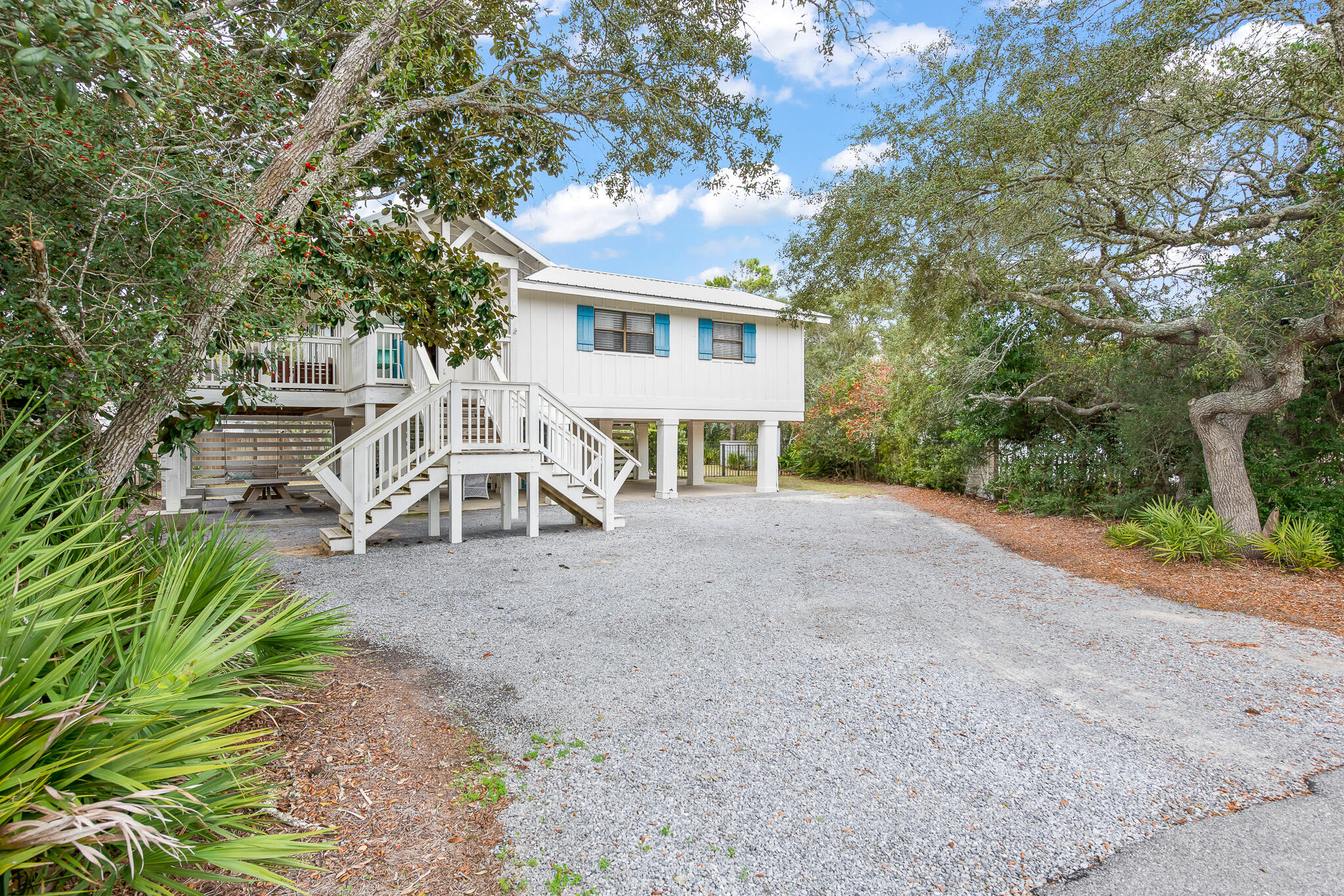 EASTERN LAKE S/D - Residential