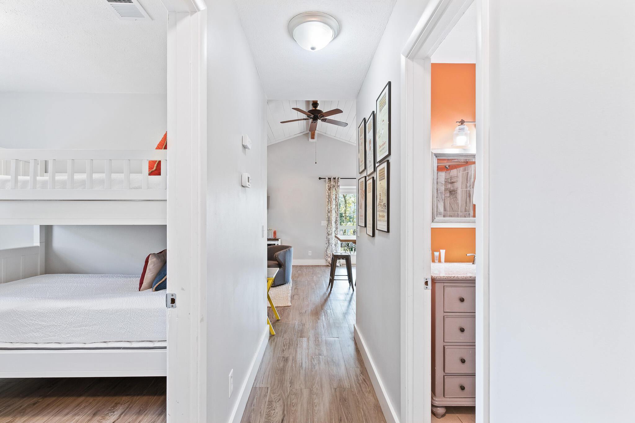 EASTERN LAKE S/D - Residential
