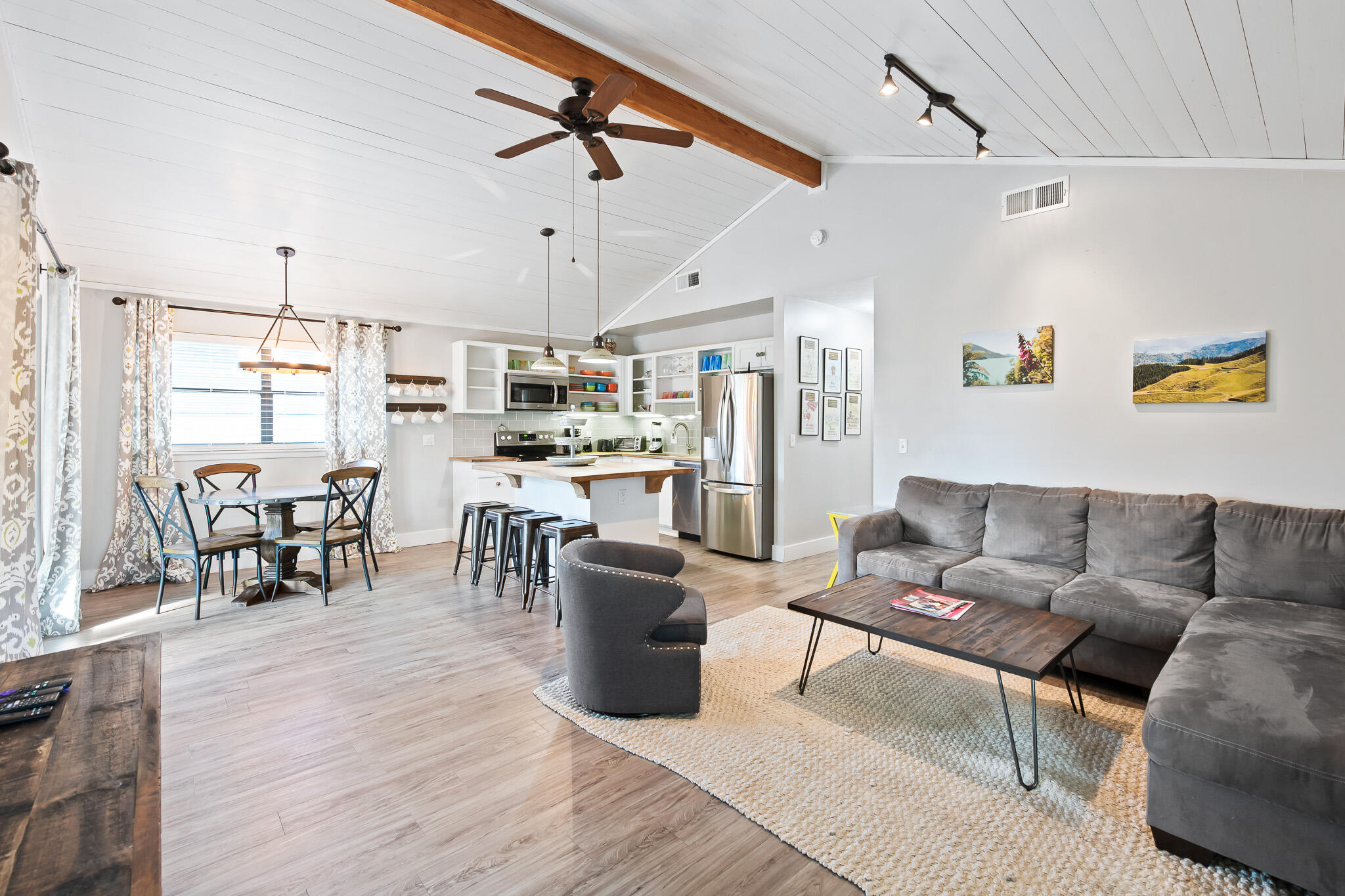 EASTERN LAKE S/D - Residential