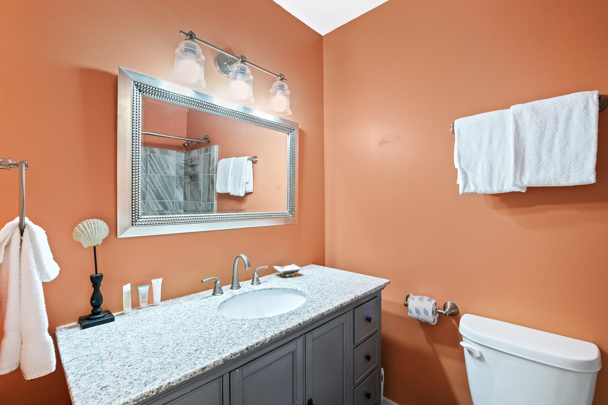 EASTERN LAKE S/D - Residential