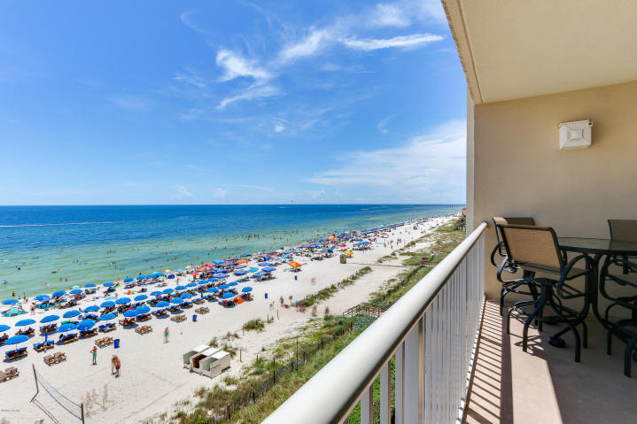 MAJESTIC BEACH TOWERS I - Residential