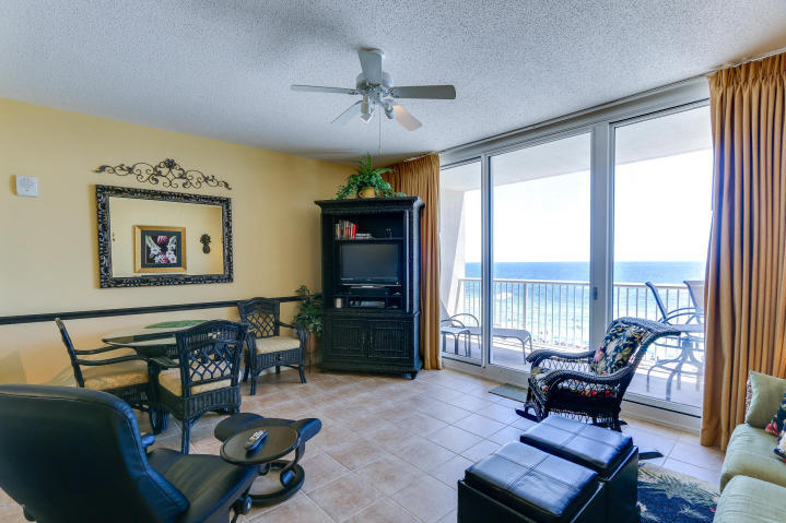 MAJESTIC BEACH TOWERS I - Residential