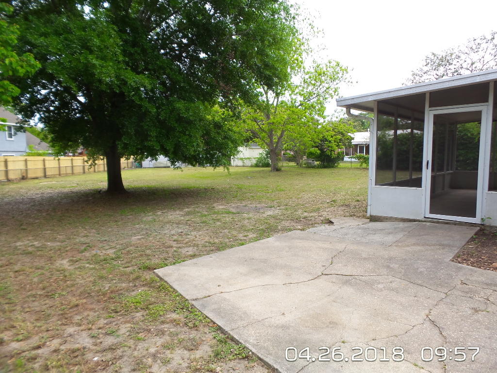 CAROL ANNE MANOR - Residential Lease