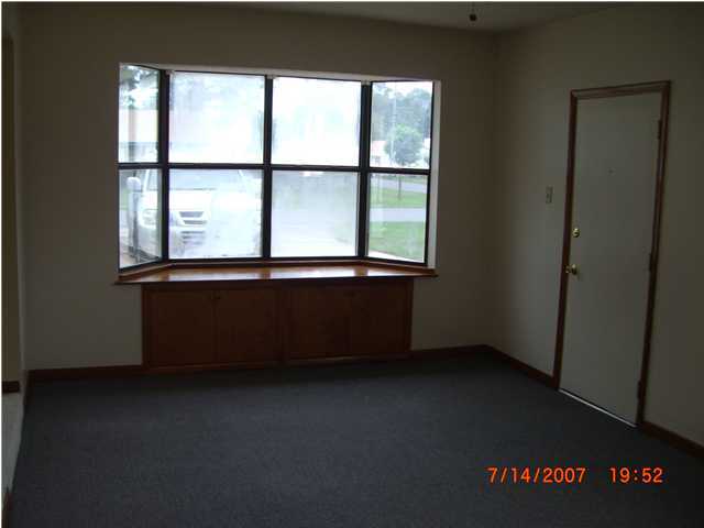 PINE MEADOWS 2ND ADDN - Residential Lease