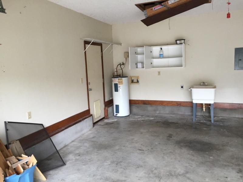 COUNTRYVIEW ESTATES 3RD ADDN - Residential Lease