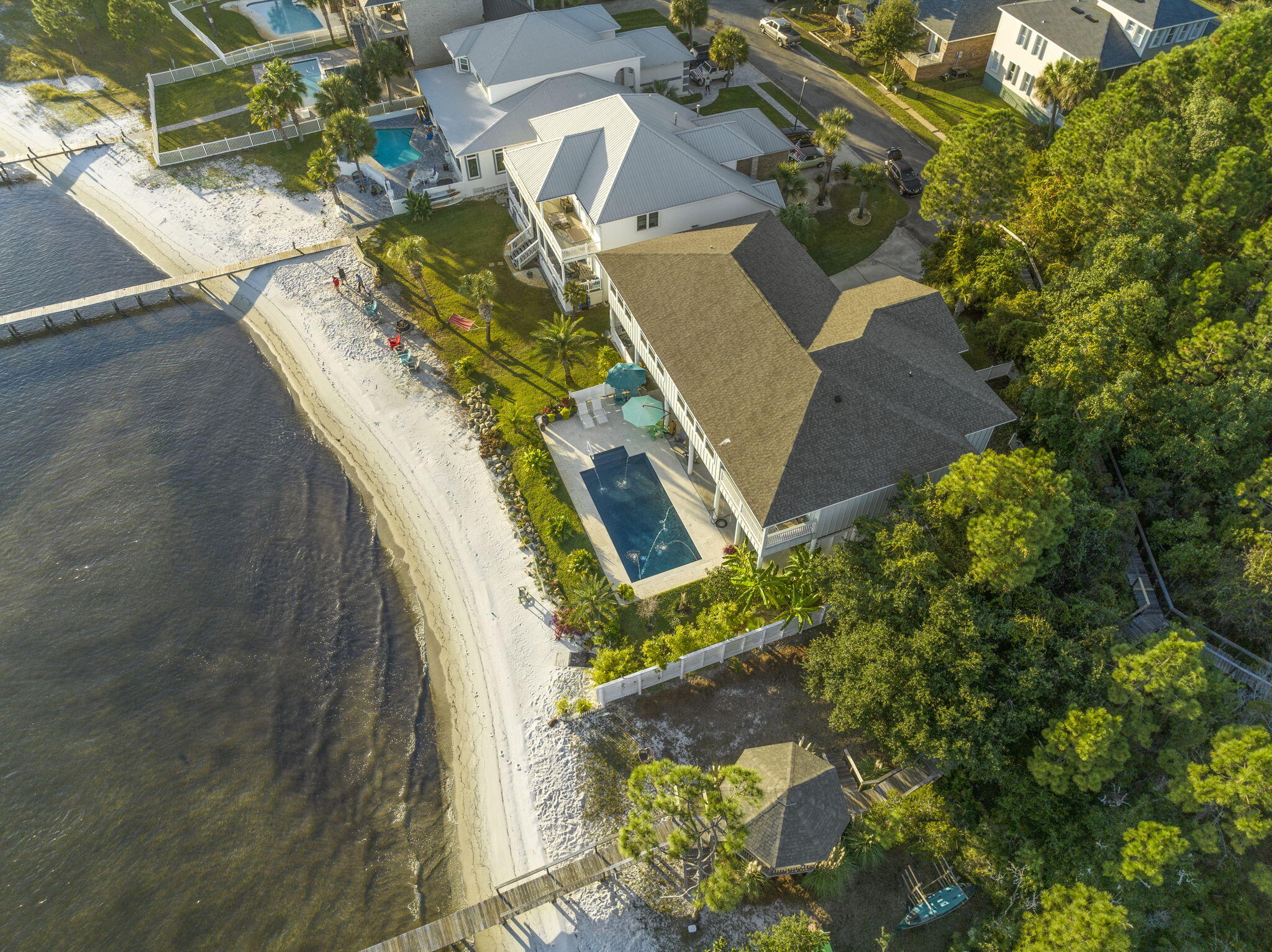 SPARKLING WATERS - Residential