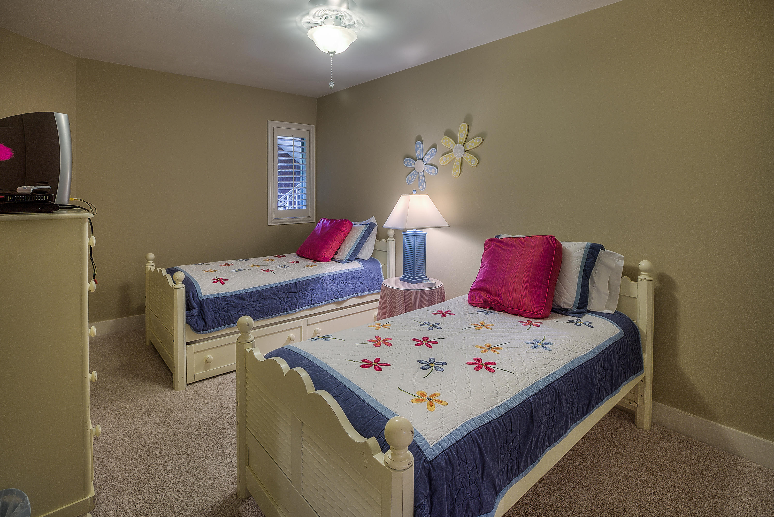 VILLAS AT SEAGROVE BEACH - Residential