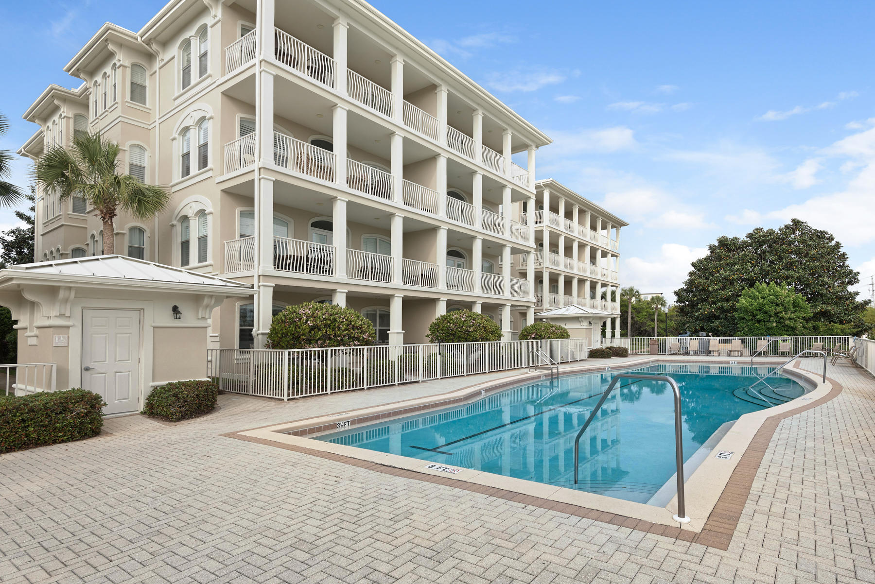 VILLAS AT SEAGROVE BEACH - Residential