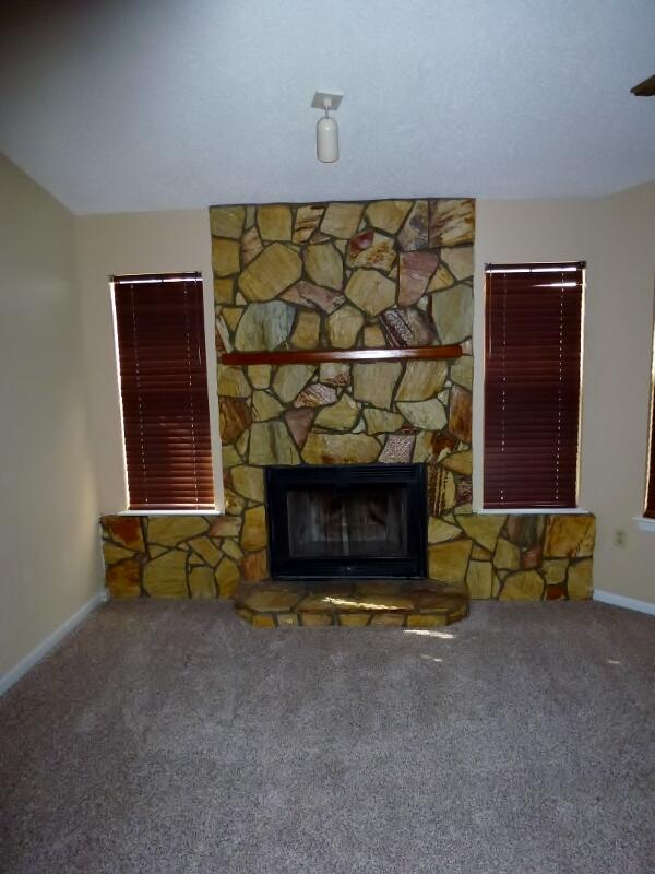 NAVARRE S/D 2ND ADDN - Residential