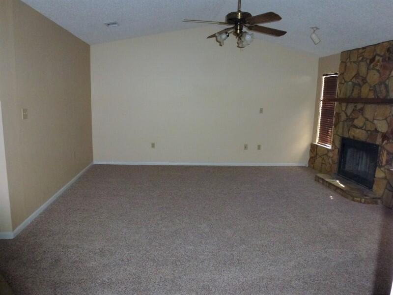 NAVARRE S/D 2ND ADDN - Residential