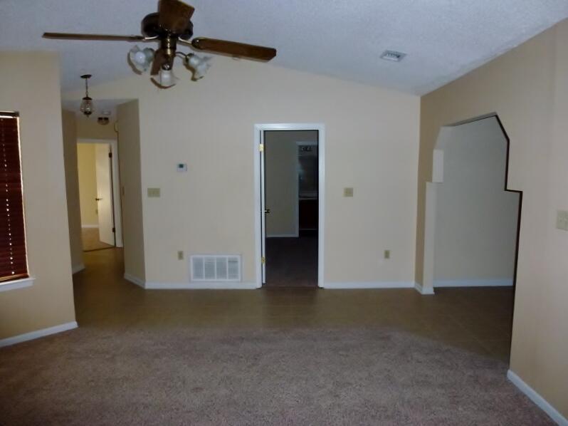 NAVARRE S/D 2ND ADDN - Residential