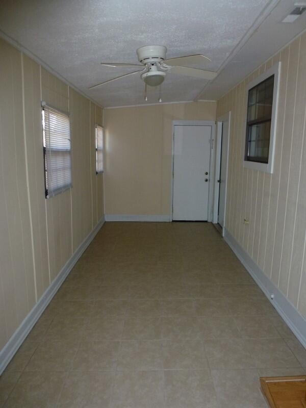 NAVARRE S/D 2ND ADDN - Residential