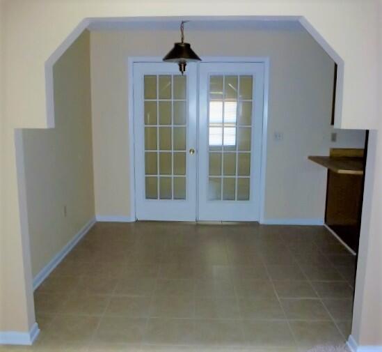 NAVARRE S/D 2ND ADDN - Residential