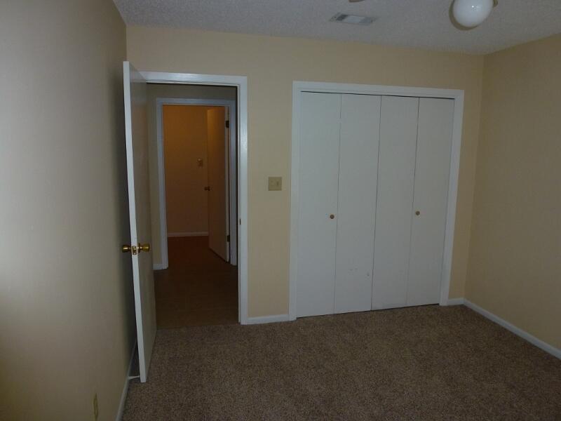 NAVARRE S/D 2ND ADDN - Residential