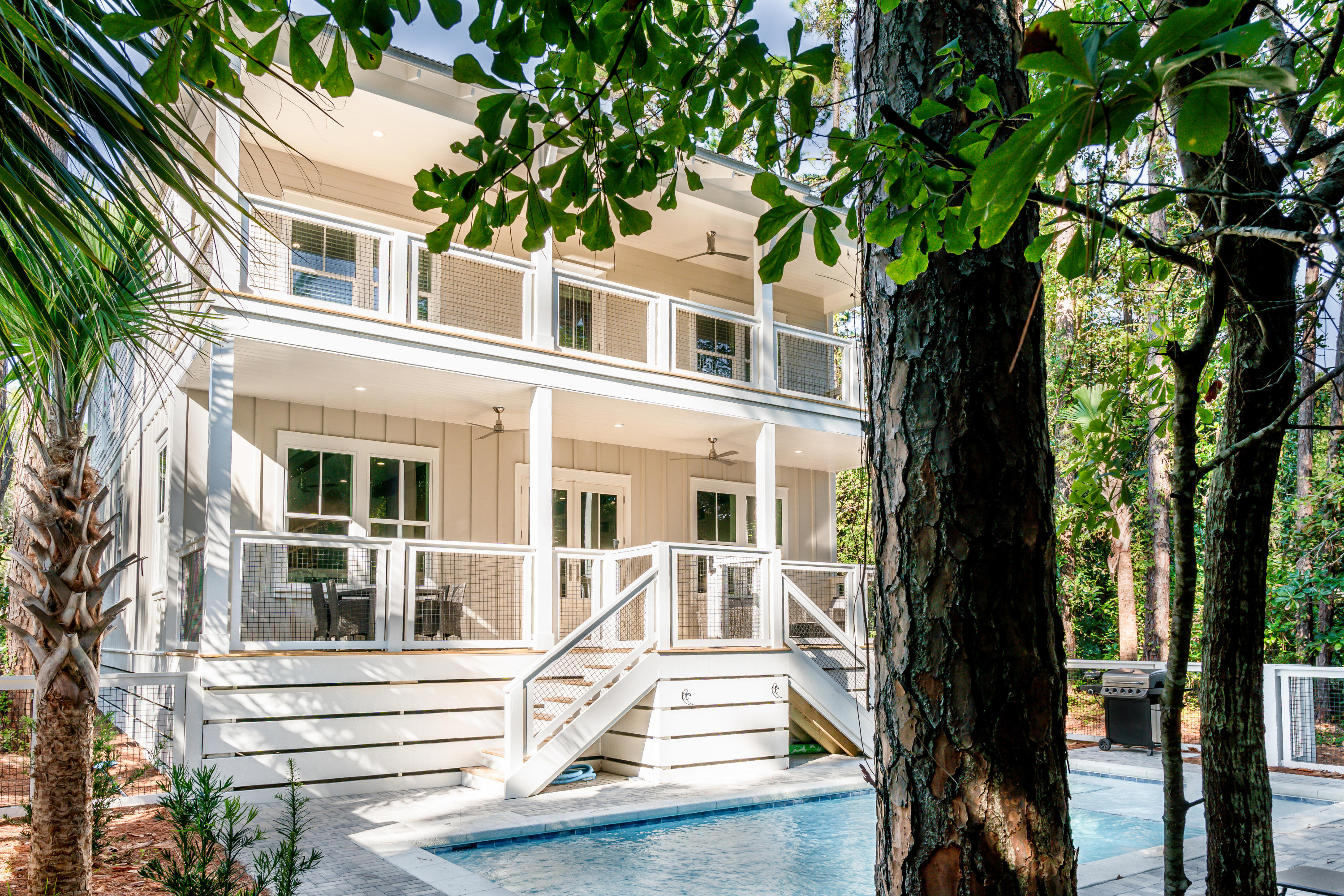 SEAGROVE SHORES 4TH ADD - Residential