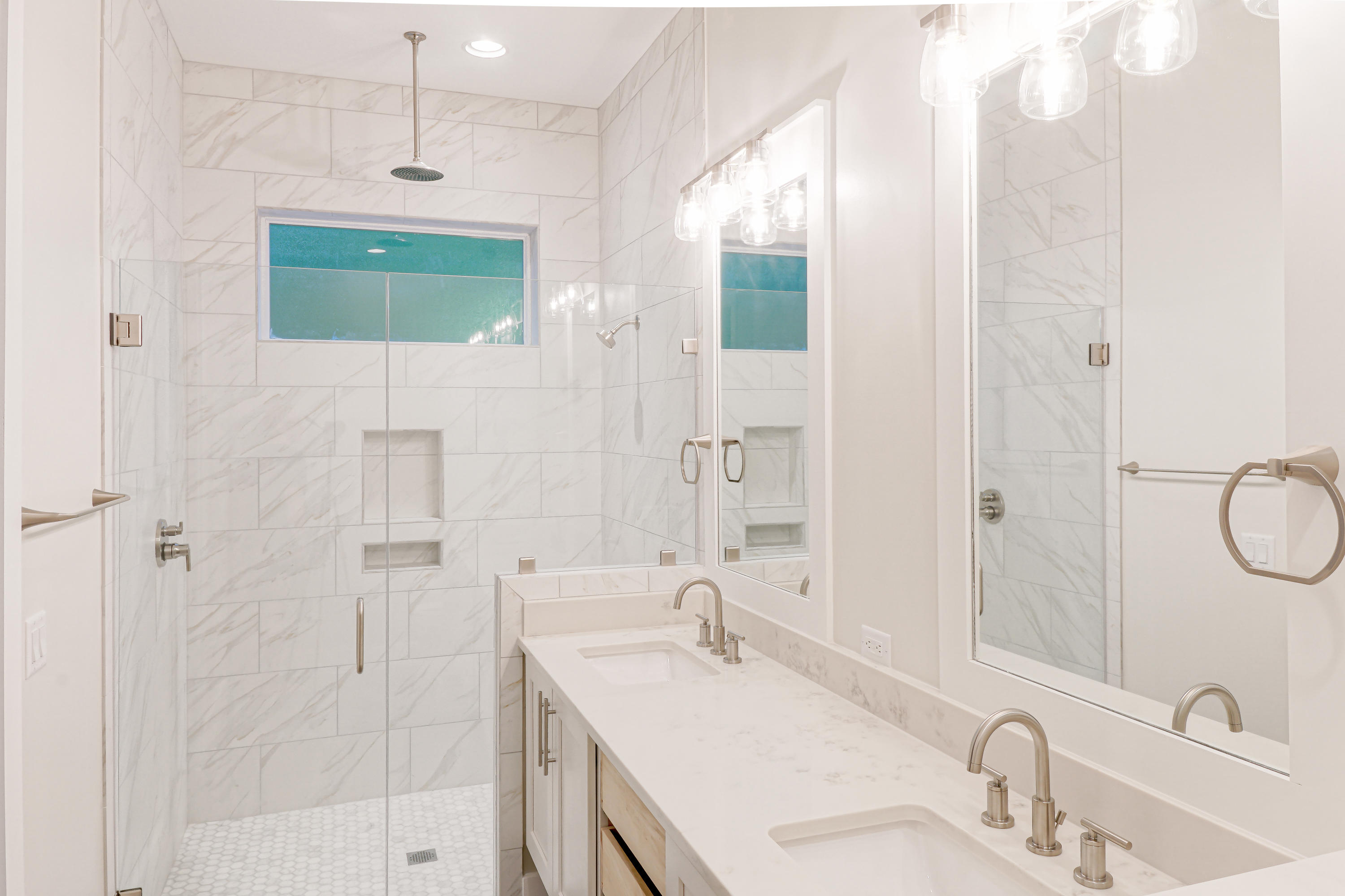 SEAGROVE SHORES 4TH ADD - Residential