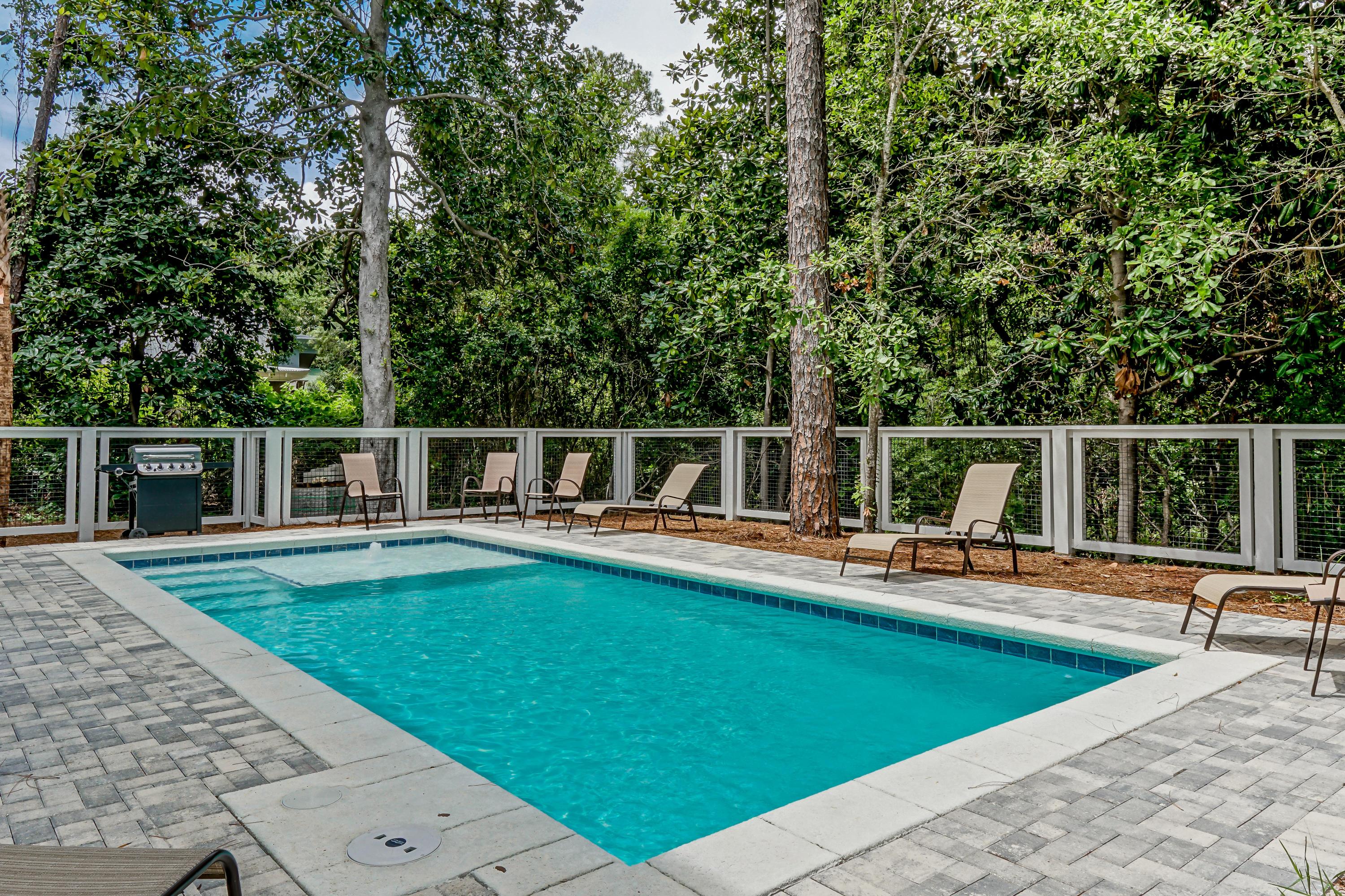 SEAGROVE SHORES 4TH ADD - Residential