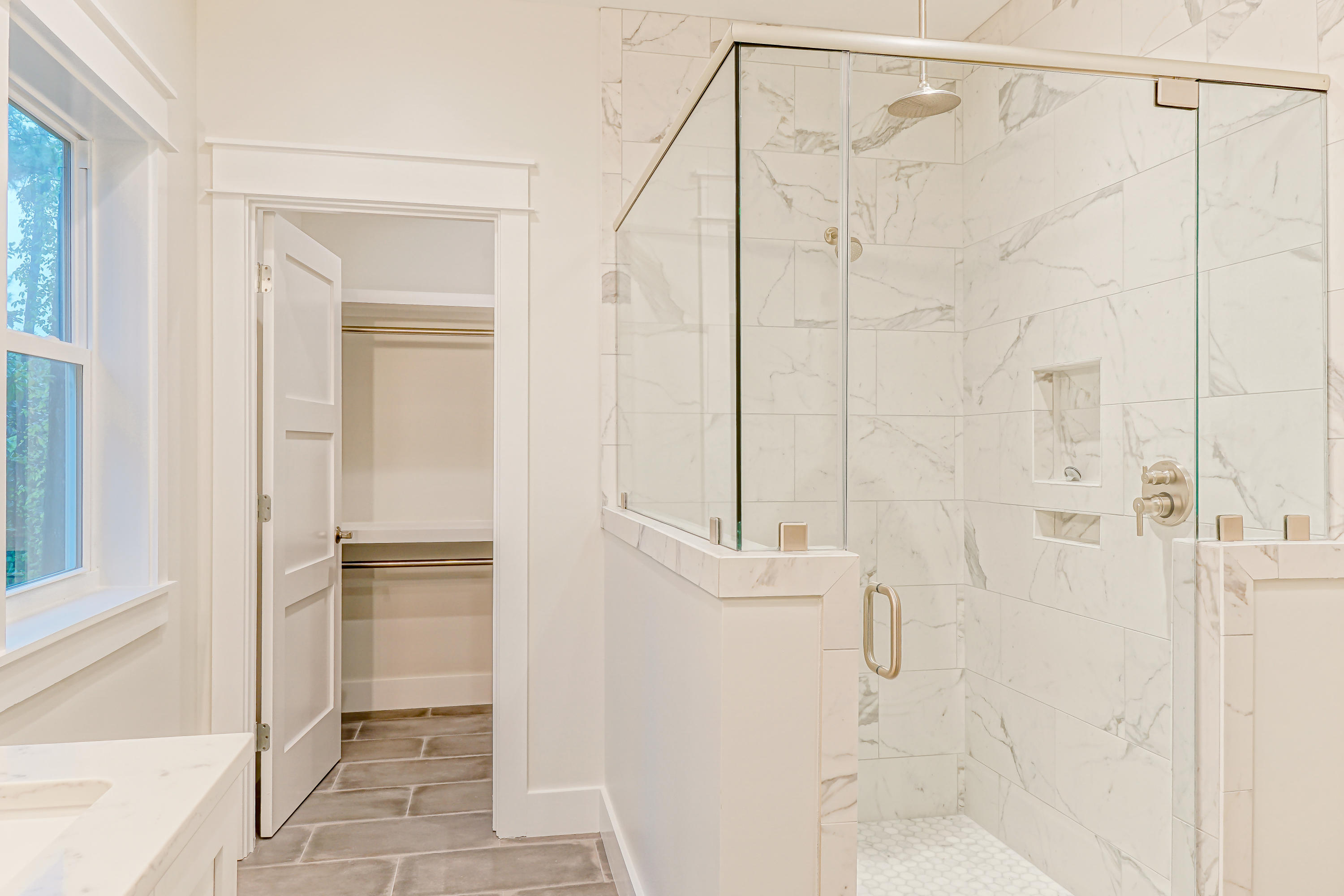 SEAGROVE SHORES 4TH ADD - Residential