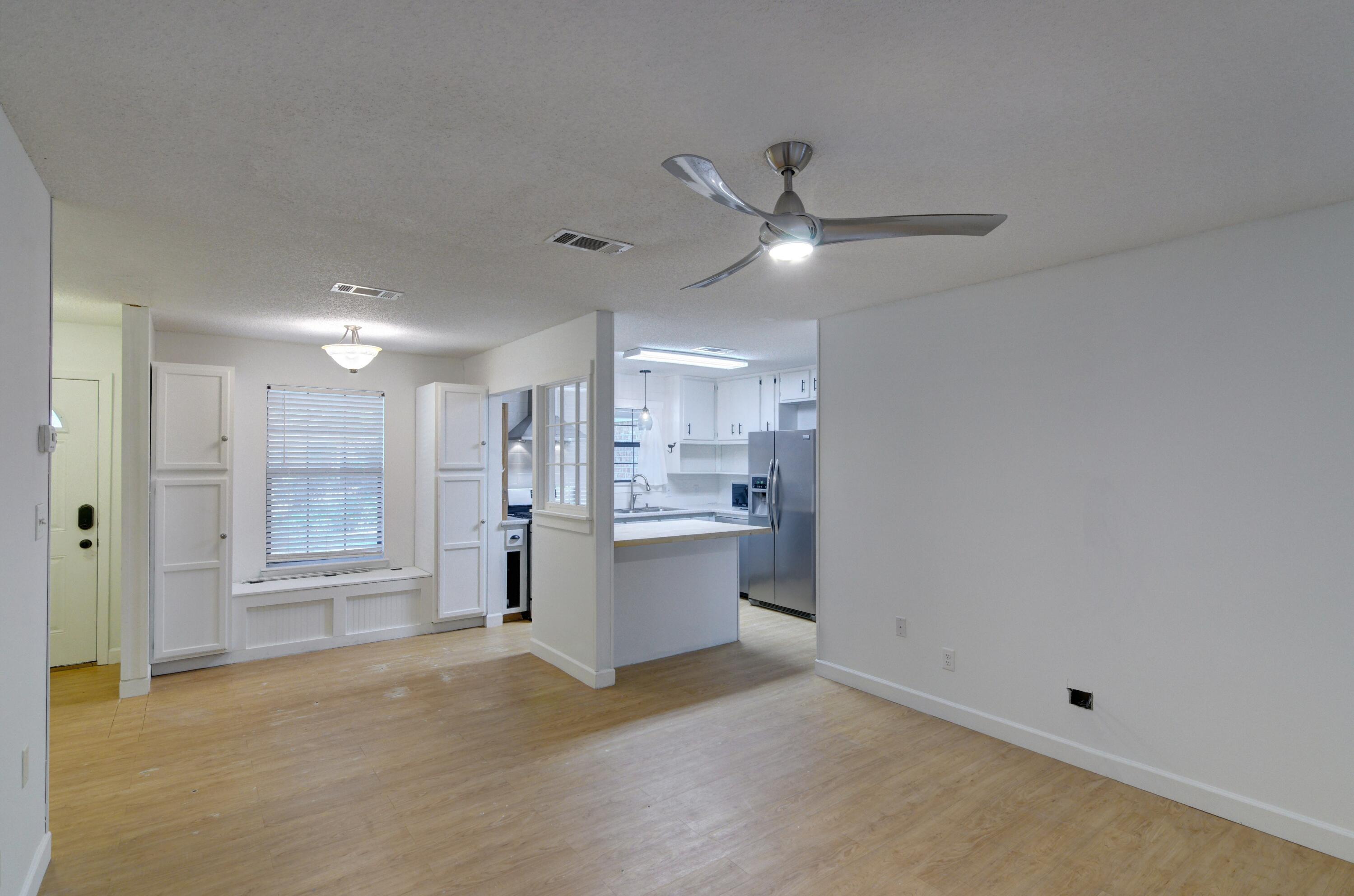 CHEROKEE ACRES - Residential
