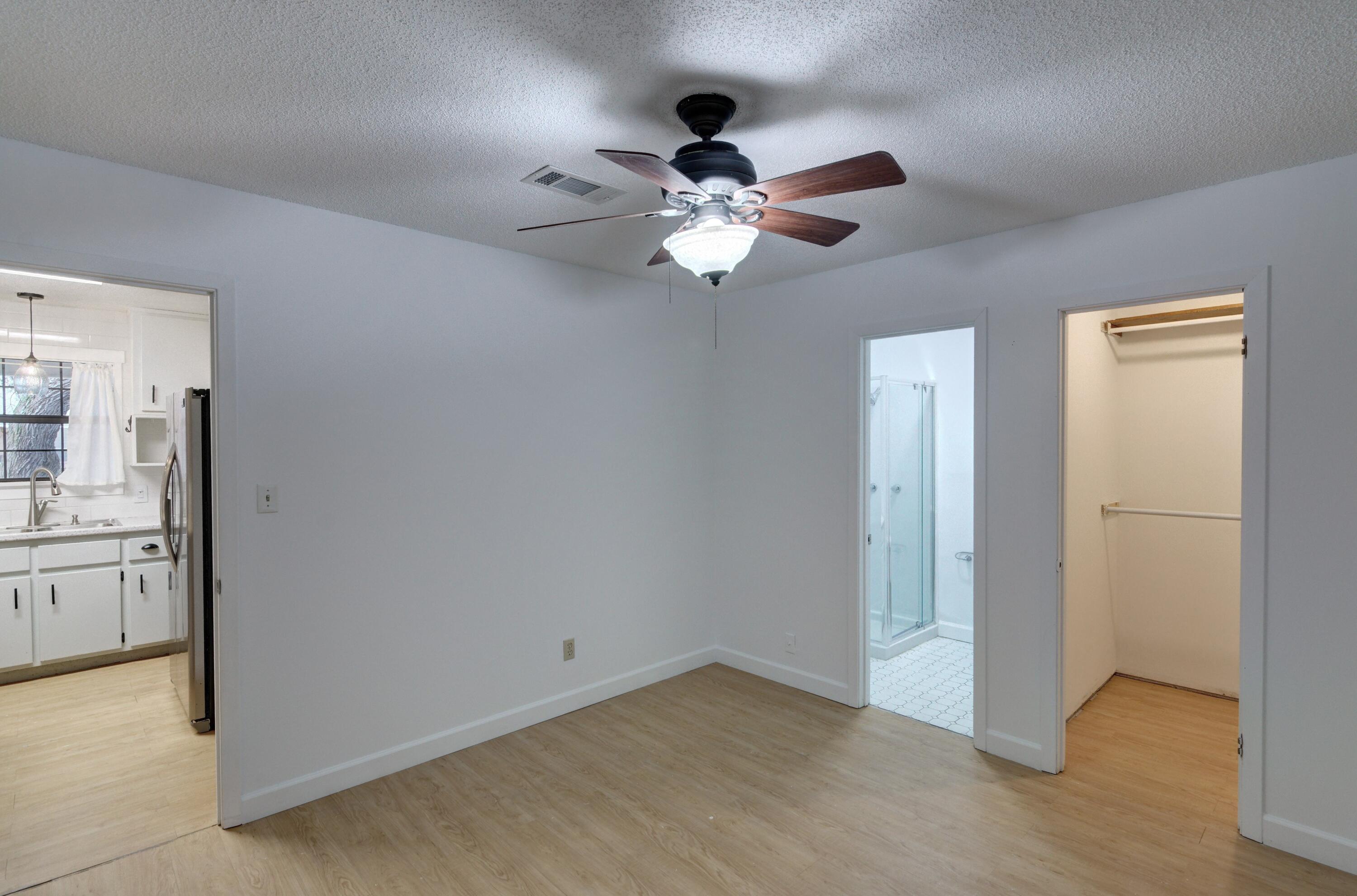 CHEROKEE ACRES - Residential
