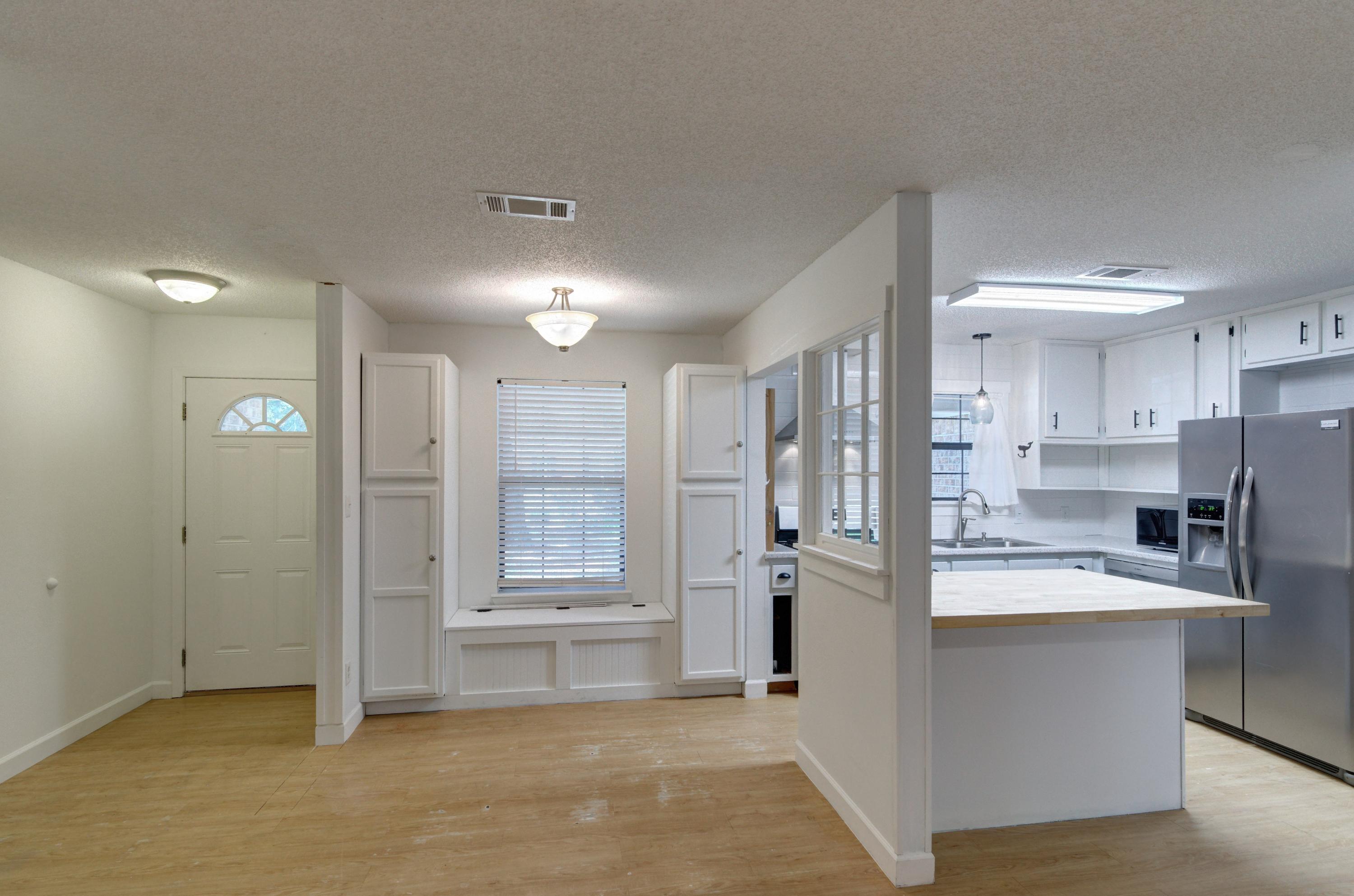CHEROKEE ACRES - Residential