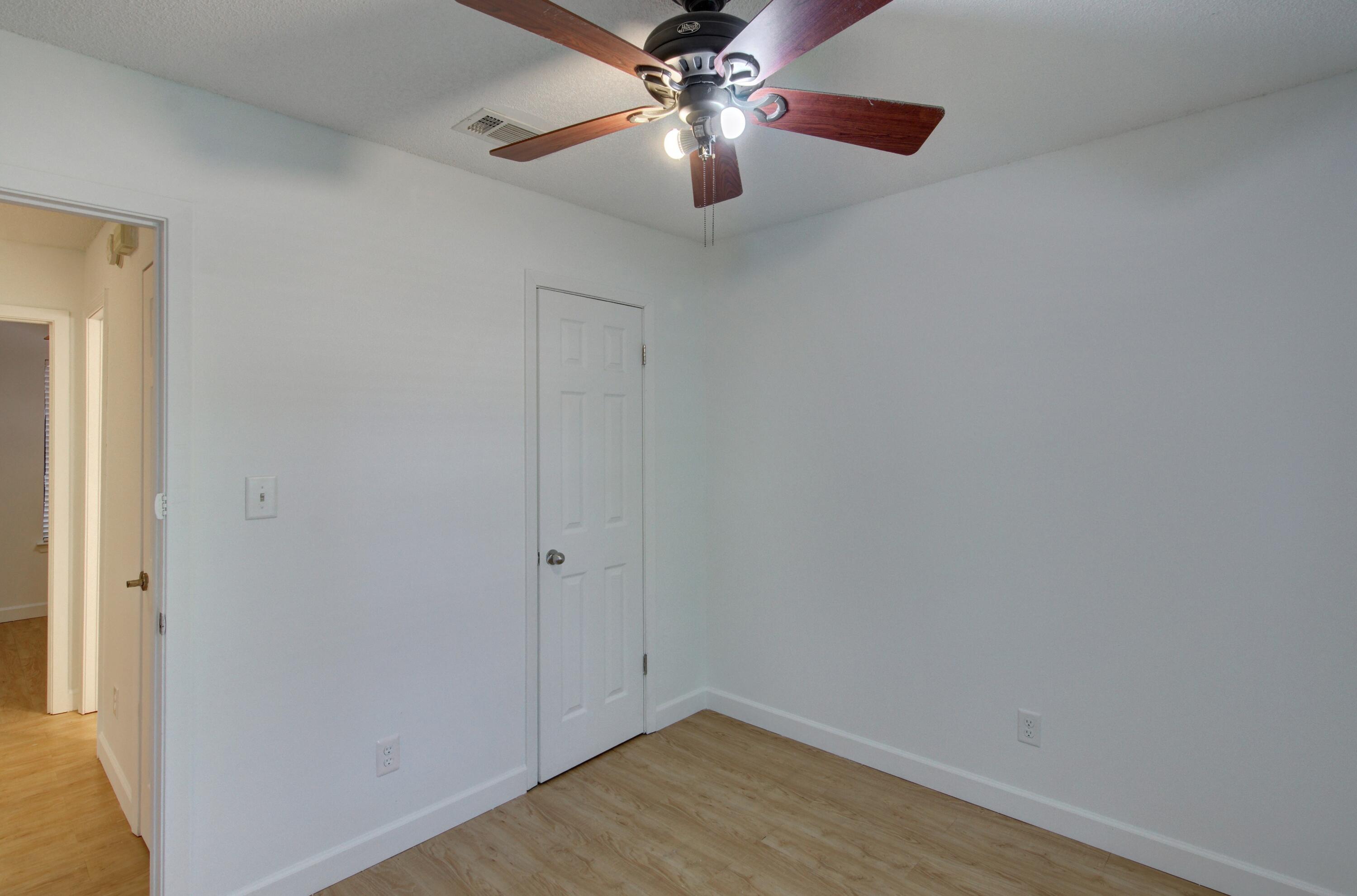 CHEROKEE ACRES - Residential