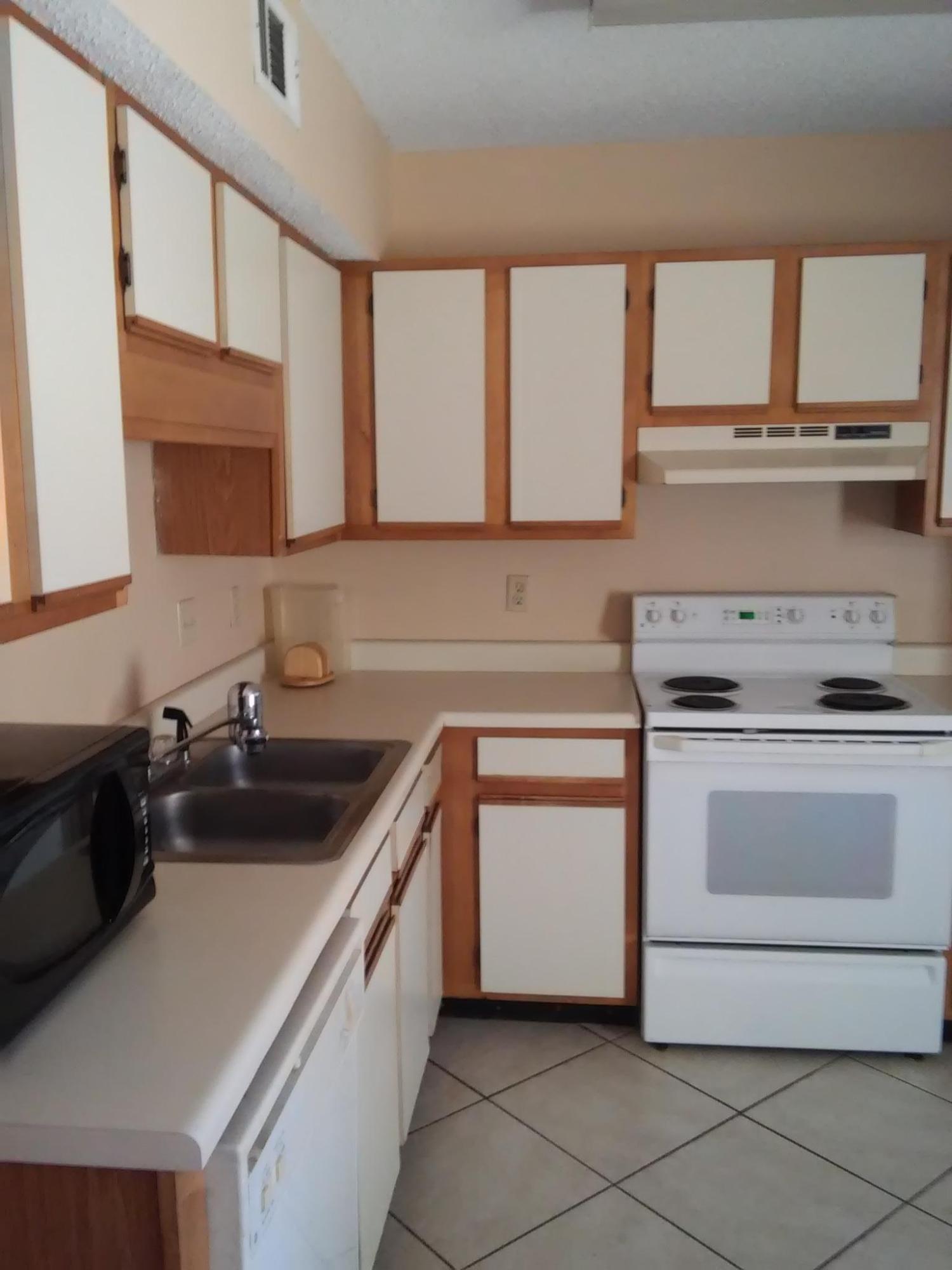 NORTHBROOK - Residential Lease