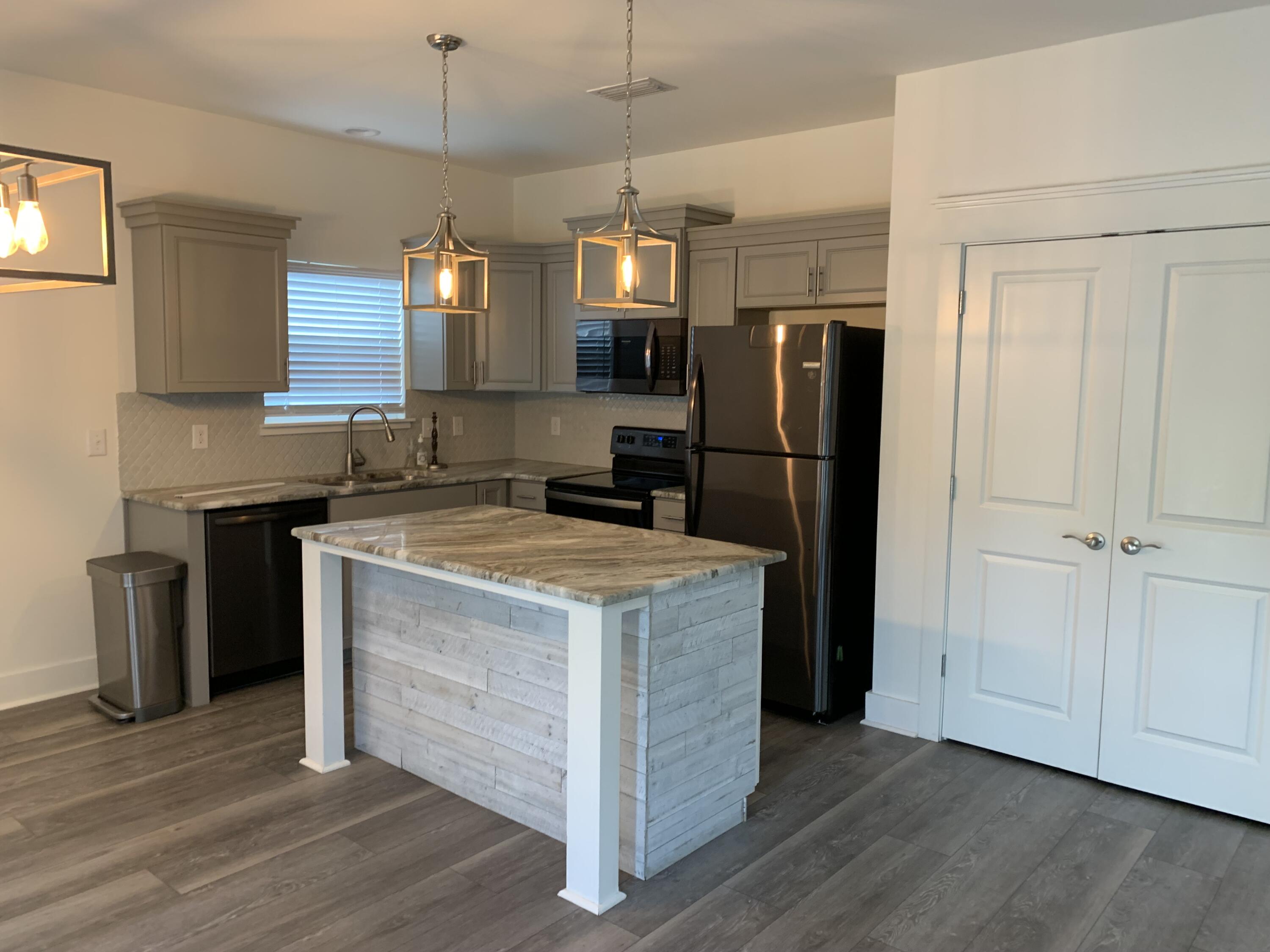 NO RECORDED SUBDIVISION - Residential Lease