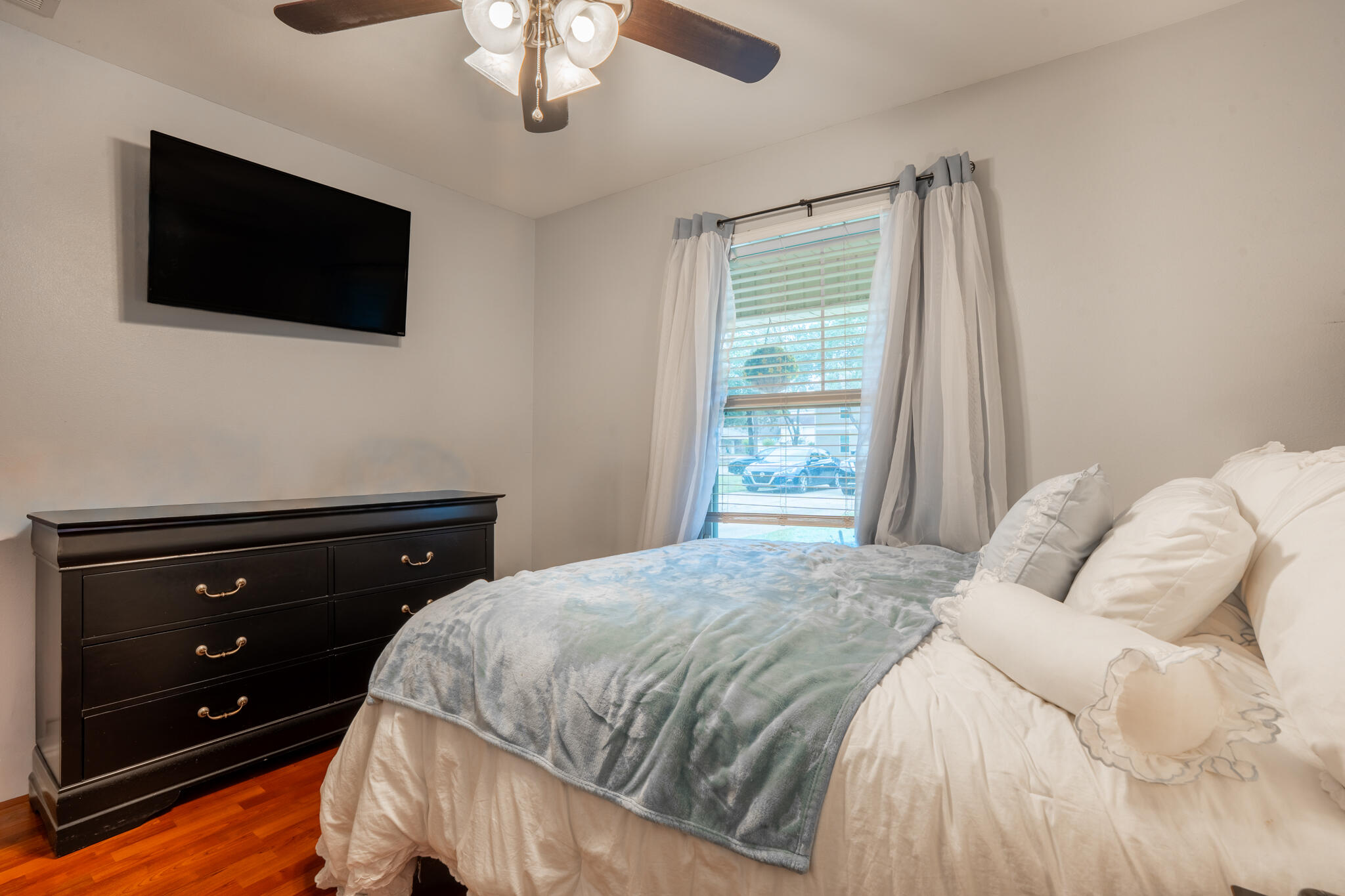 BELL-BROOK ESTATES - Residential