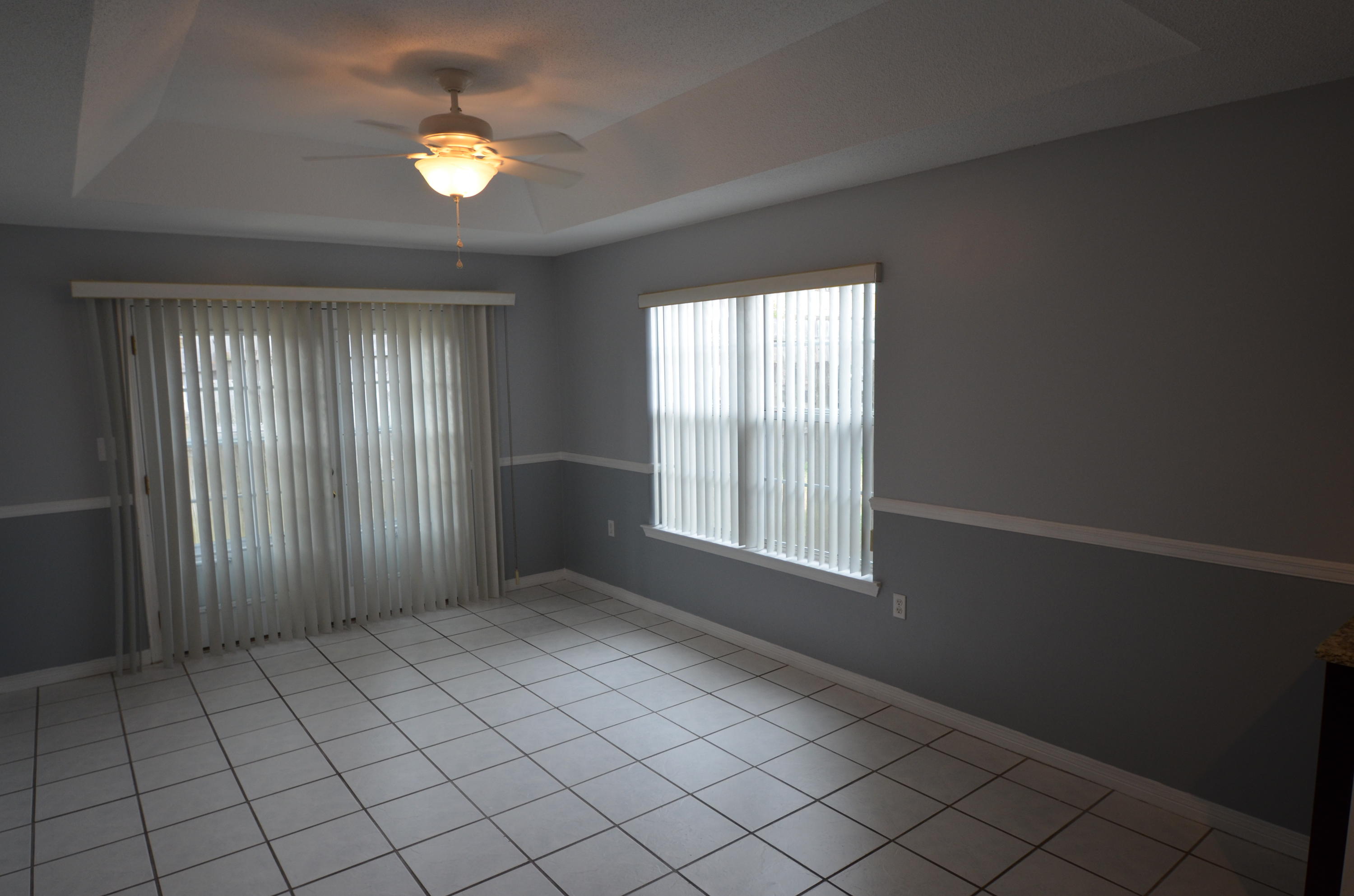 PETITE CHATEAU - Residential Lease