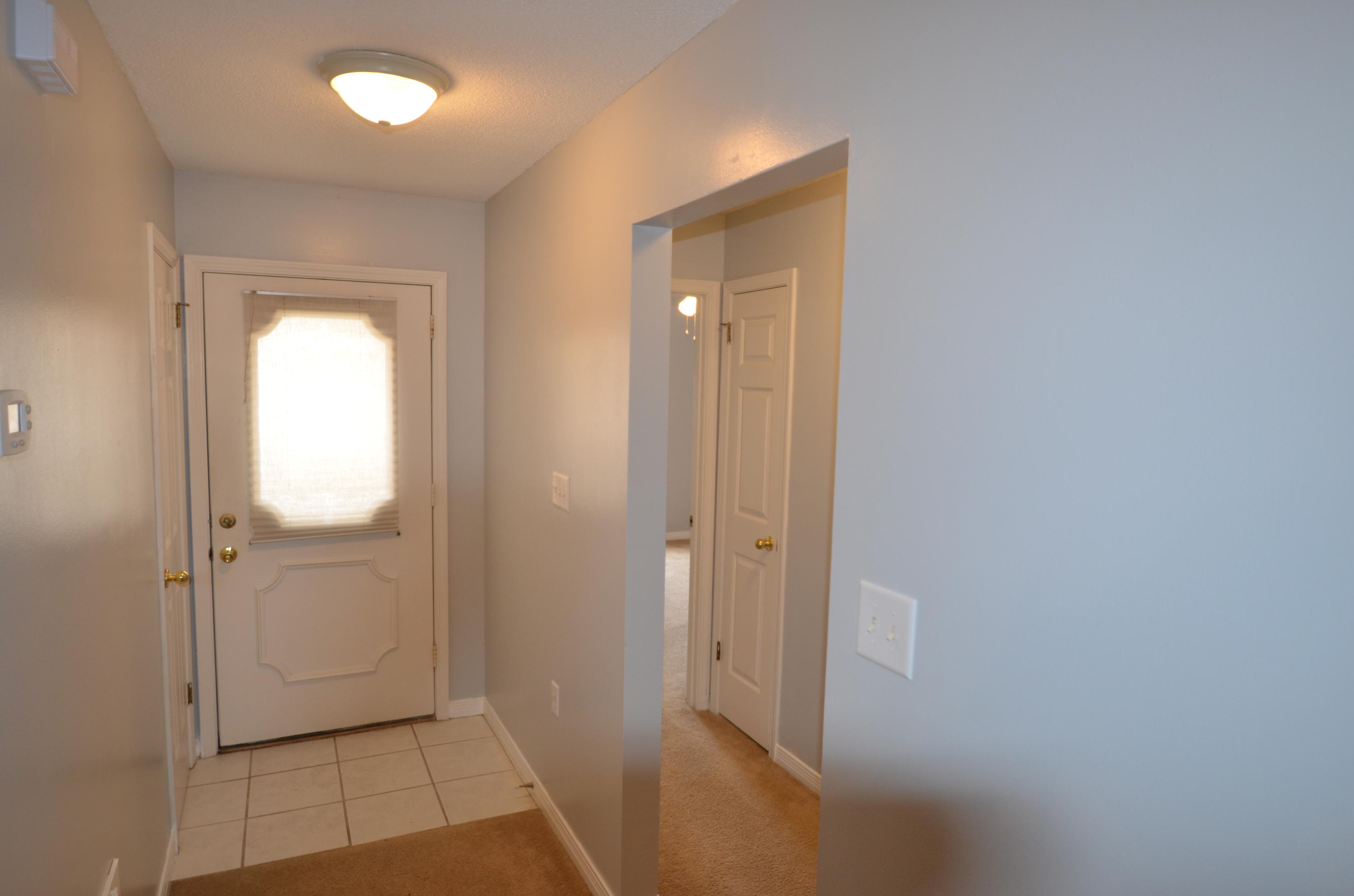 PETITE CHATEAU - Residential Lease