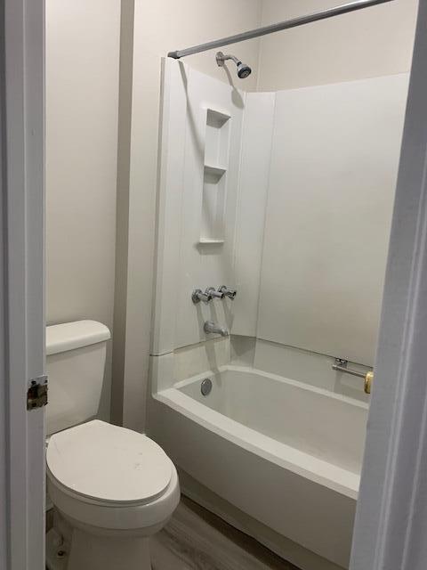 GOLF CLUB CONDO THE - Residential Lease