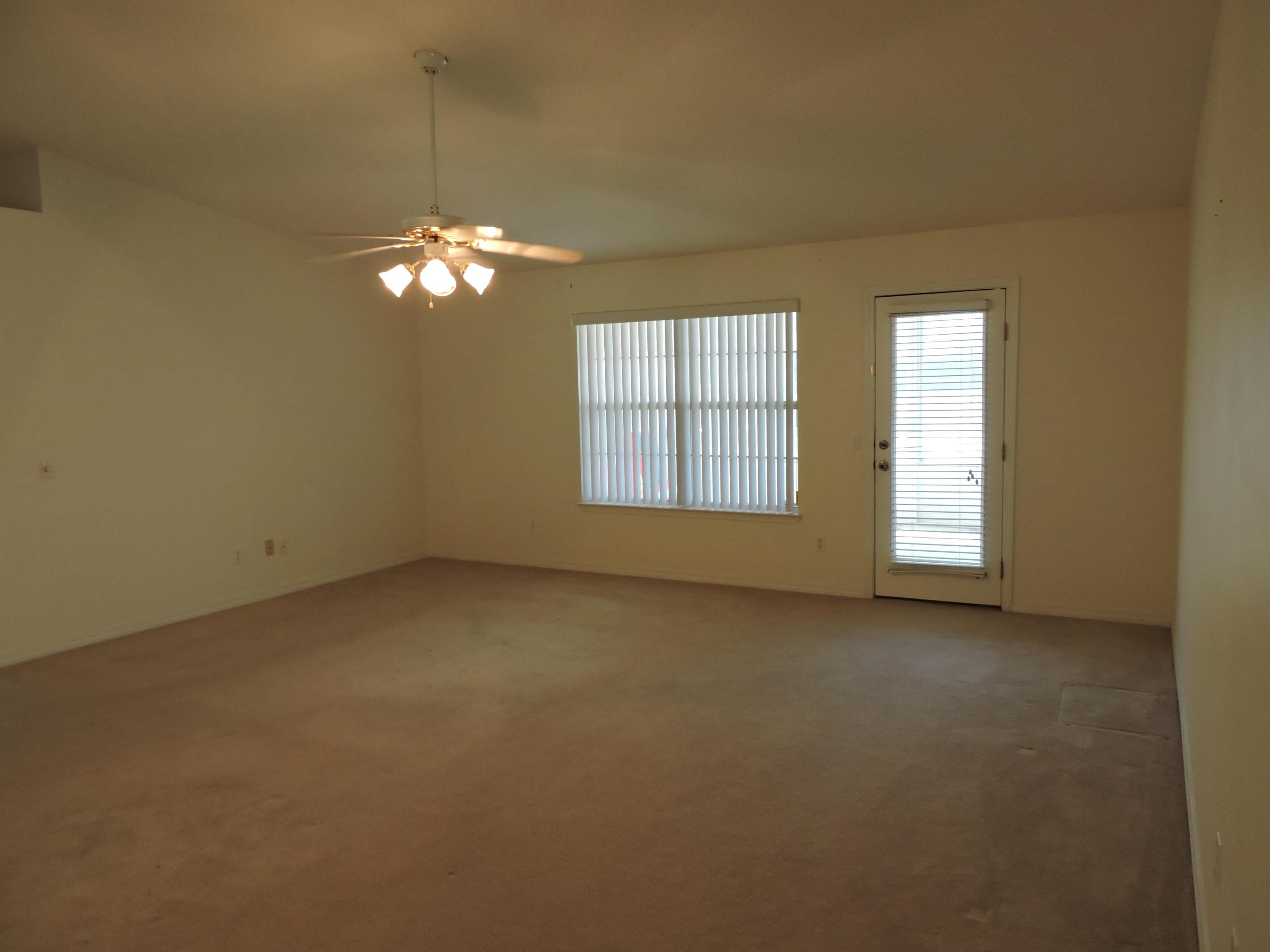 STEEPLECHASE PH 3 - Residential Lease
