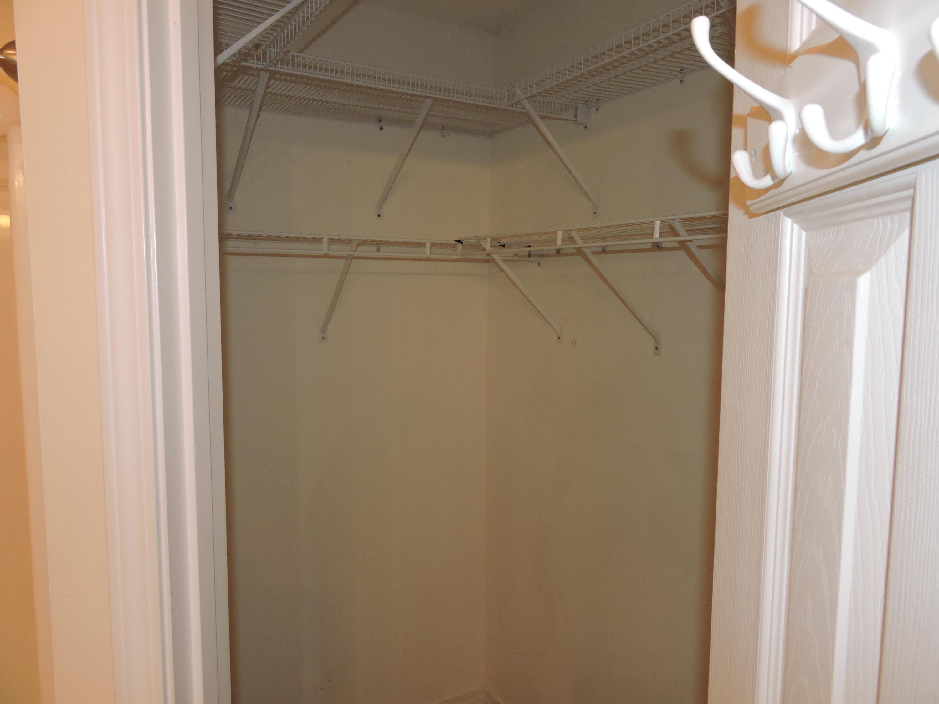 STEEPLECHASE PH 3 - Residential Lease